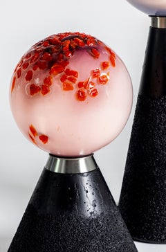 Lampadaire Soffio III de Draga & Aurel, H. 58,5 cm, verre de Murano, béton, LED