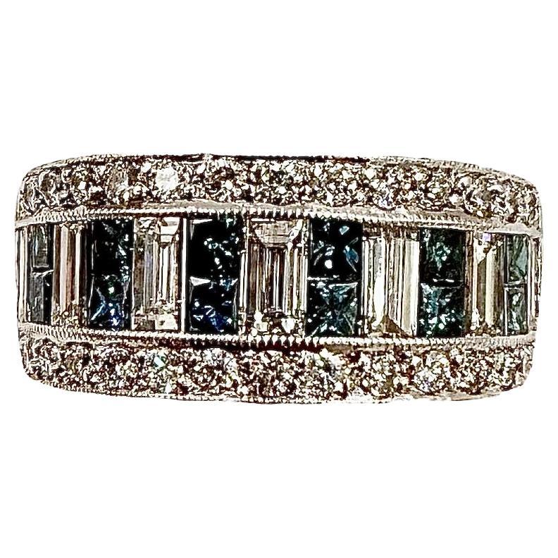 Sofia Fiori, bague jonc en or blanc et diamants blancs et bleus