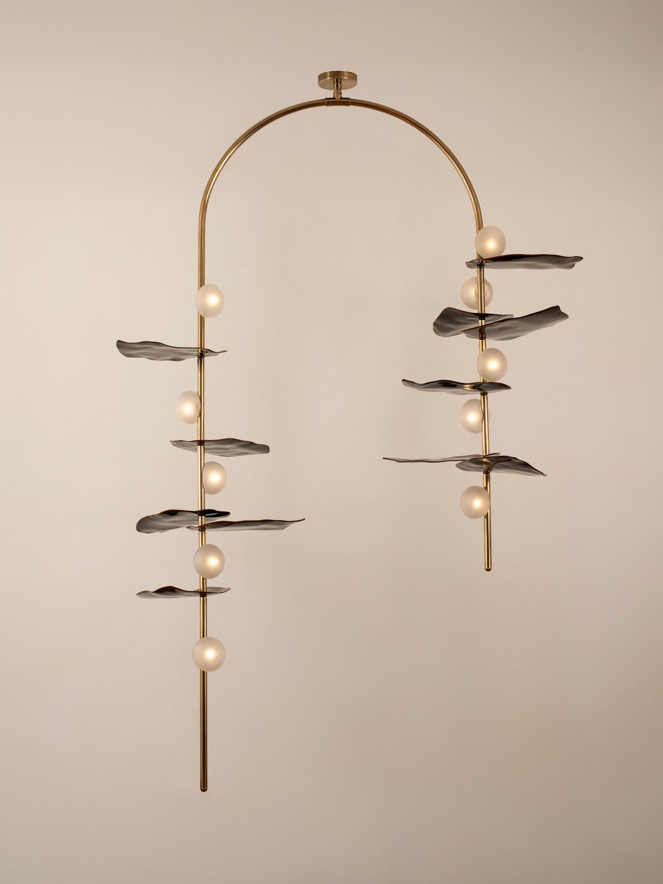 Sofia Mouth Blown Glass LED Config 1, fatto a mano in ottone, bronzo o nichel in vendita 4