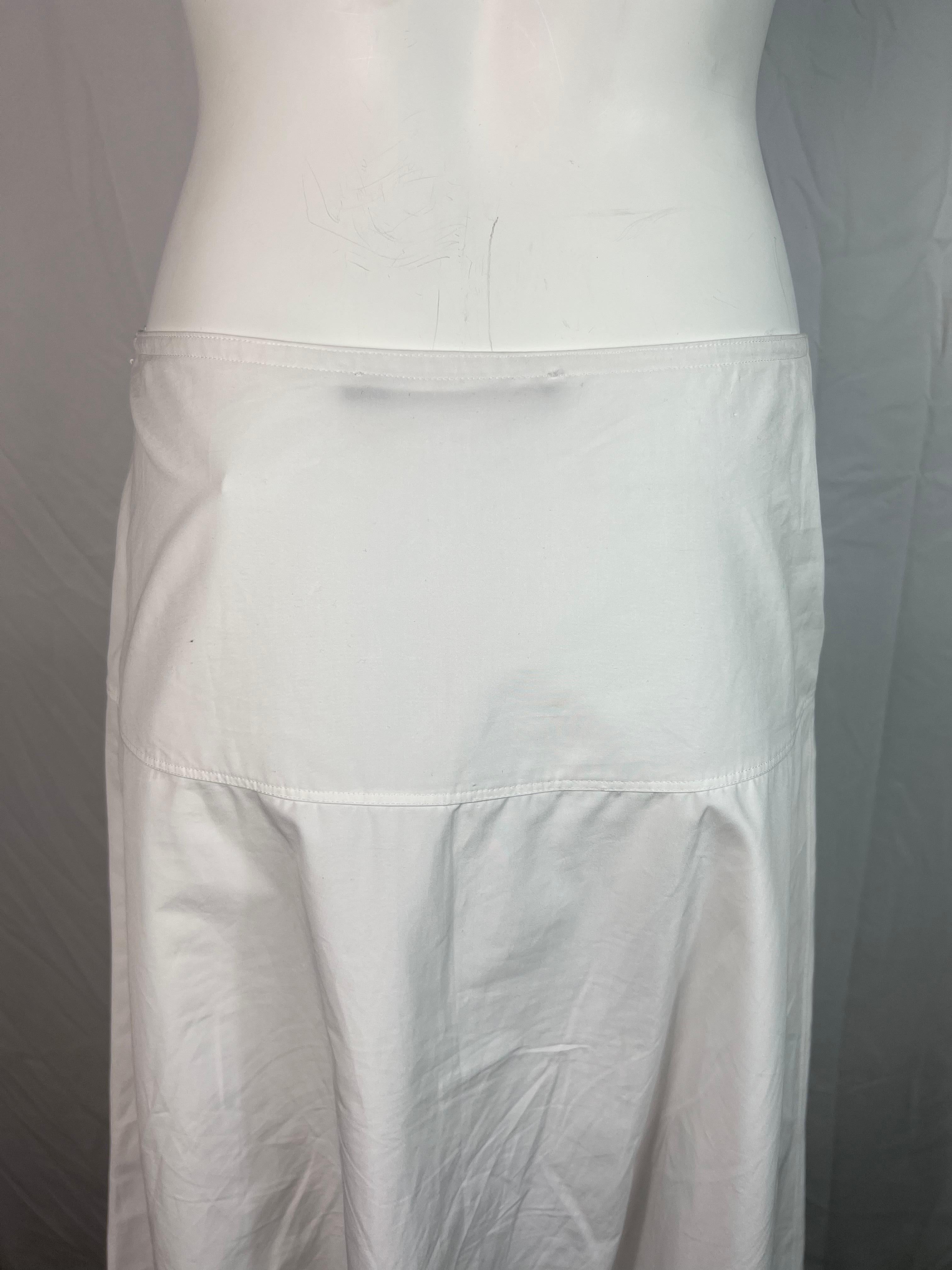 Women's Sofie D’Hoore White Midi Skirt, Size 38 For Sale