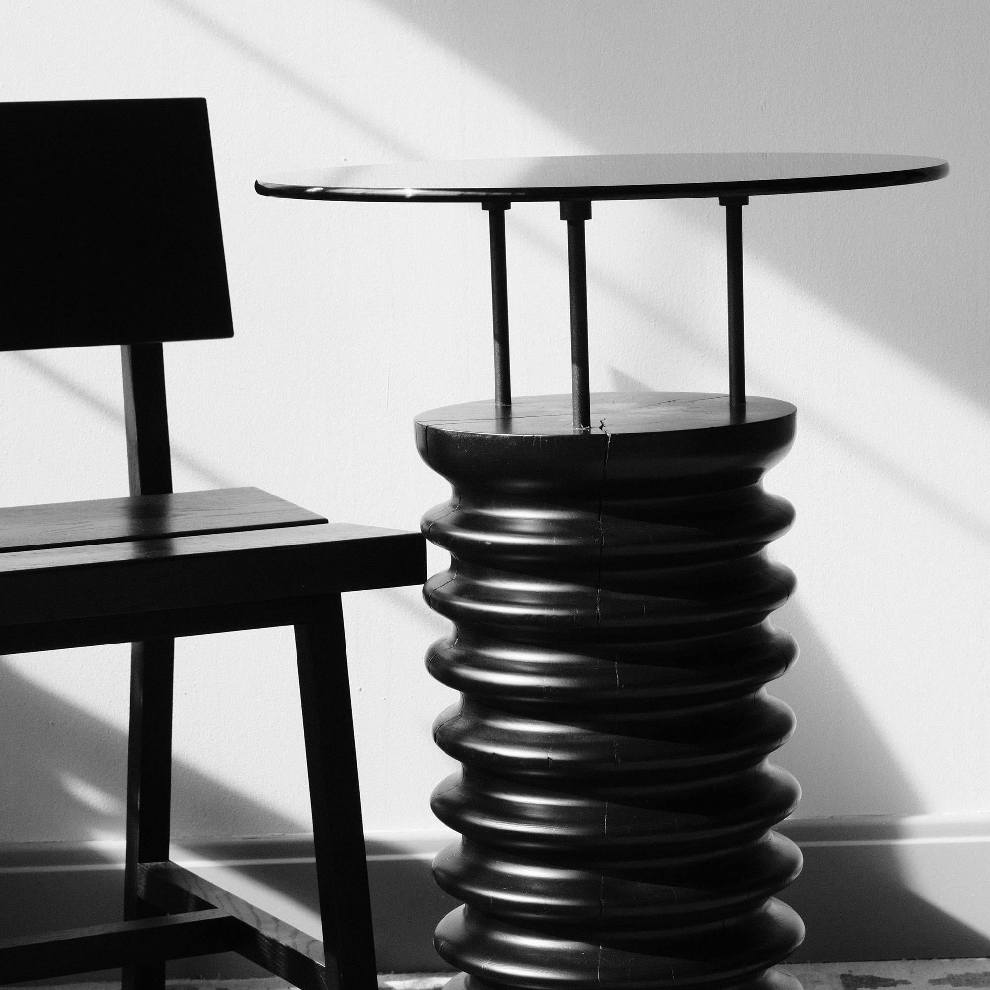-It is produced using arduous production methods, the Sofra Series has been designed with different uses in mind. 
-It is produced with woodturning method.
- SOFRA with a round cedar body and tempered glass is suitable for use as a side / coffee