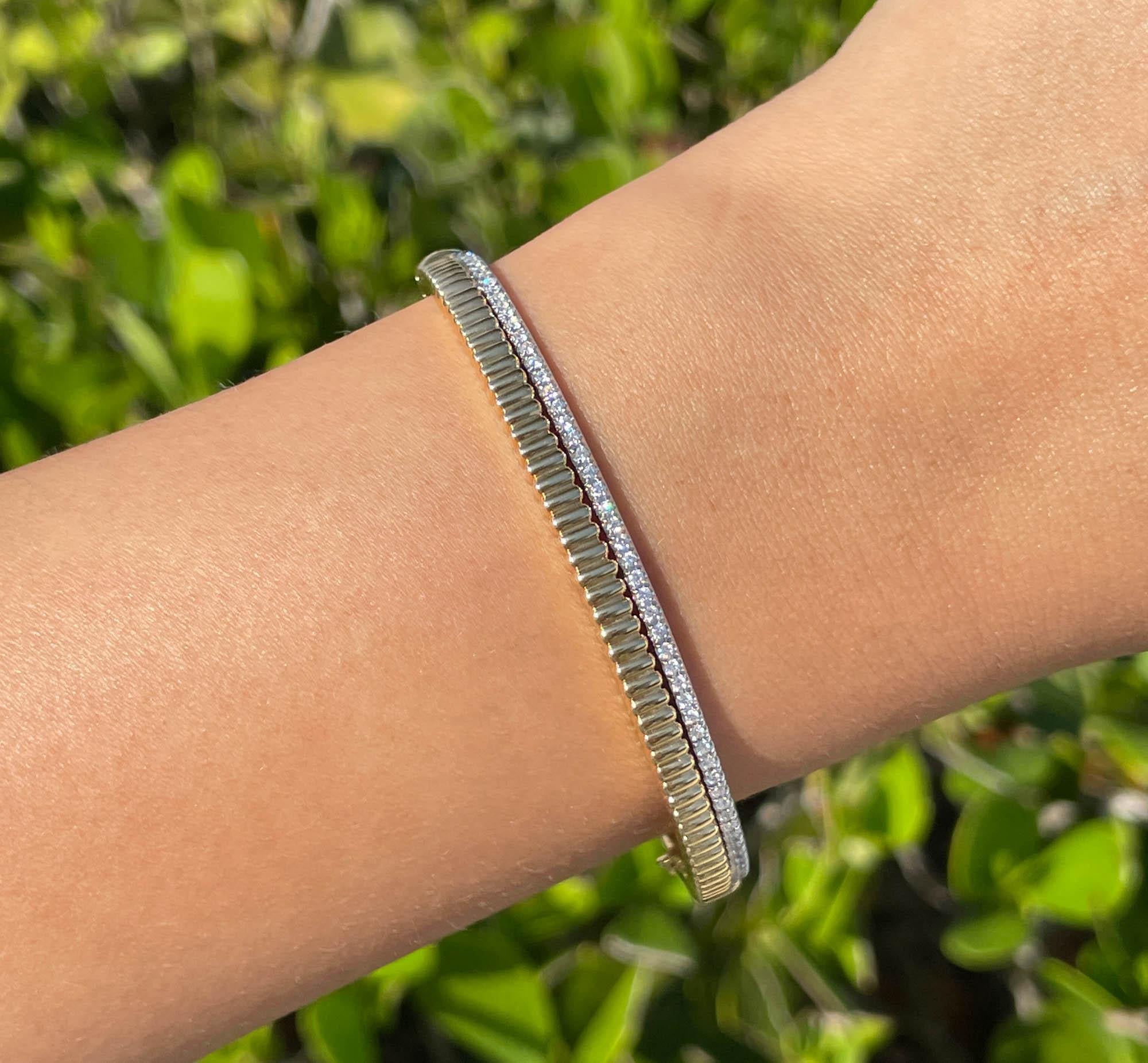 Armreif aus 18 Karat zweifarbigem Gold mit Diamanten im Sofragem-Stil 3