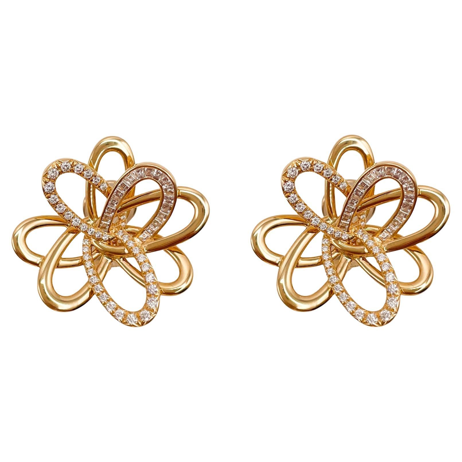 Sofragem 18k Yellow Gold Diamond Flower Earrings For Sale