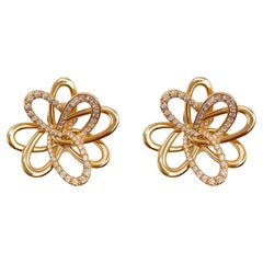 Sofragem 18k Yellow Gold Diamond Flower Earrings