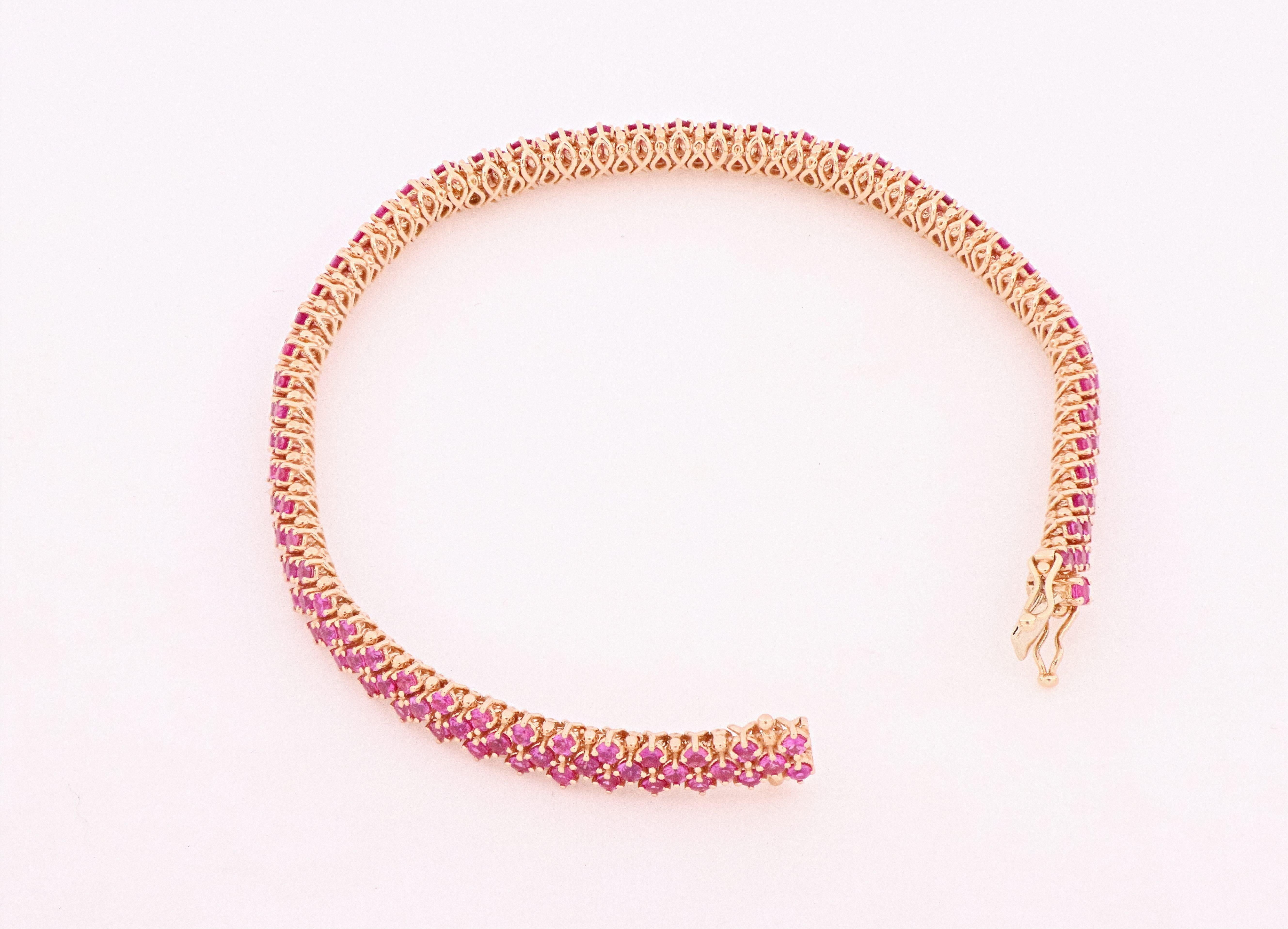 Artisan Soft 3-row mesh pink sapphires pavè fashion modern bracelet in 18kt rose gold For Sale