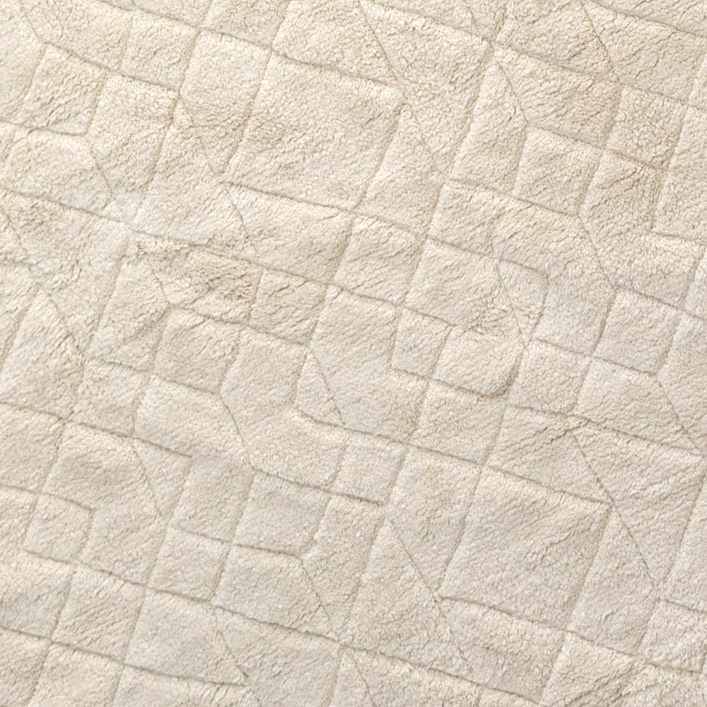 Hand-Woven Soft and Sophisticated Customizable Stardust Weave Rug in Cream Extra Large For Sale