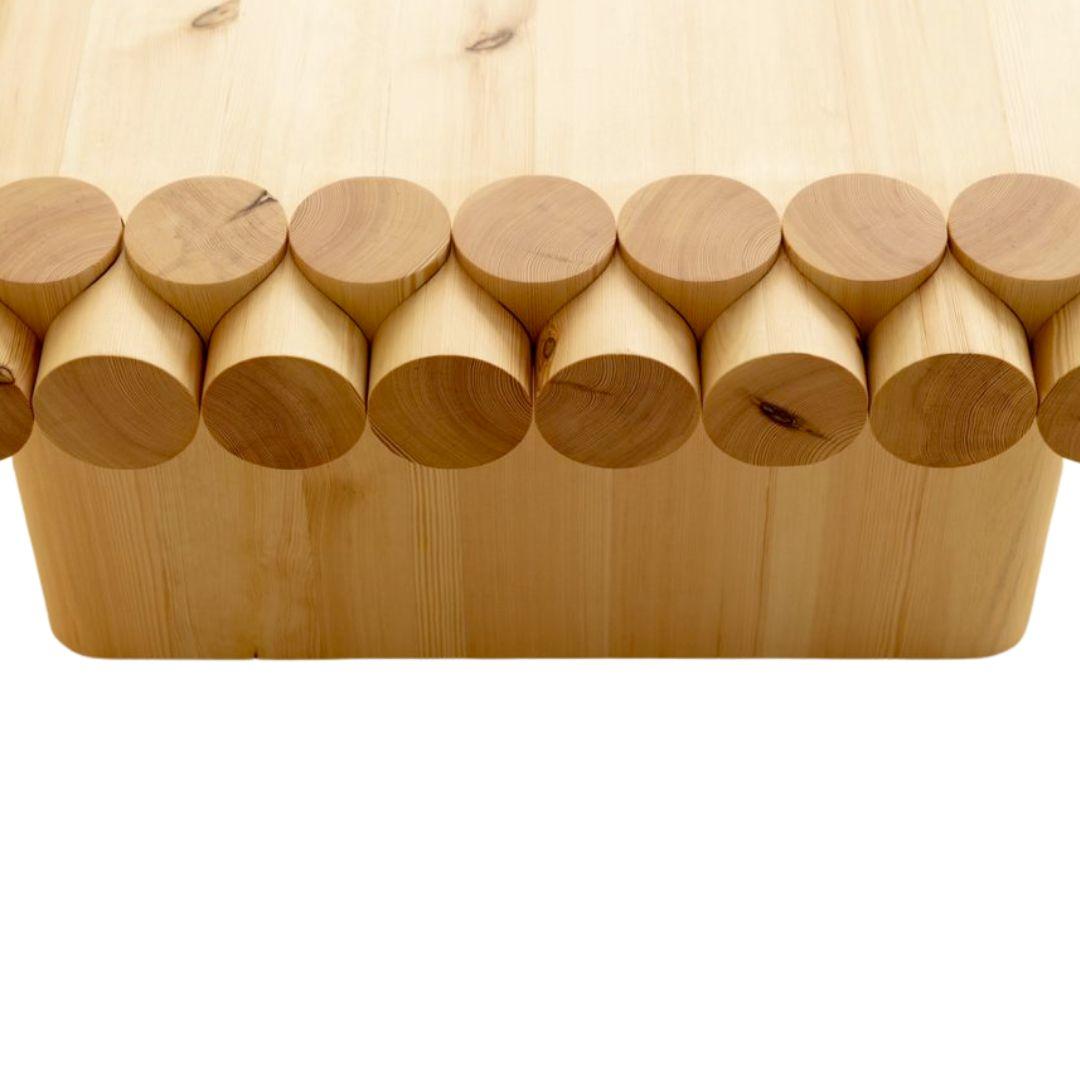 Table basse Soft Baroque '004' en bois massif de pin finlandais pour Vaarnii en vente 2