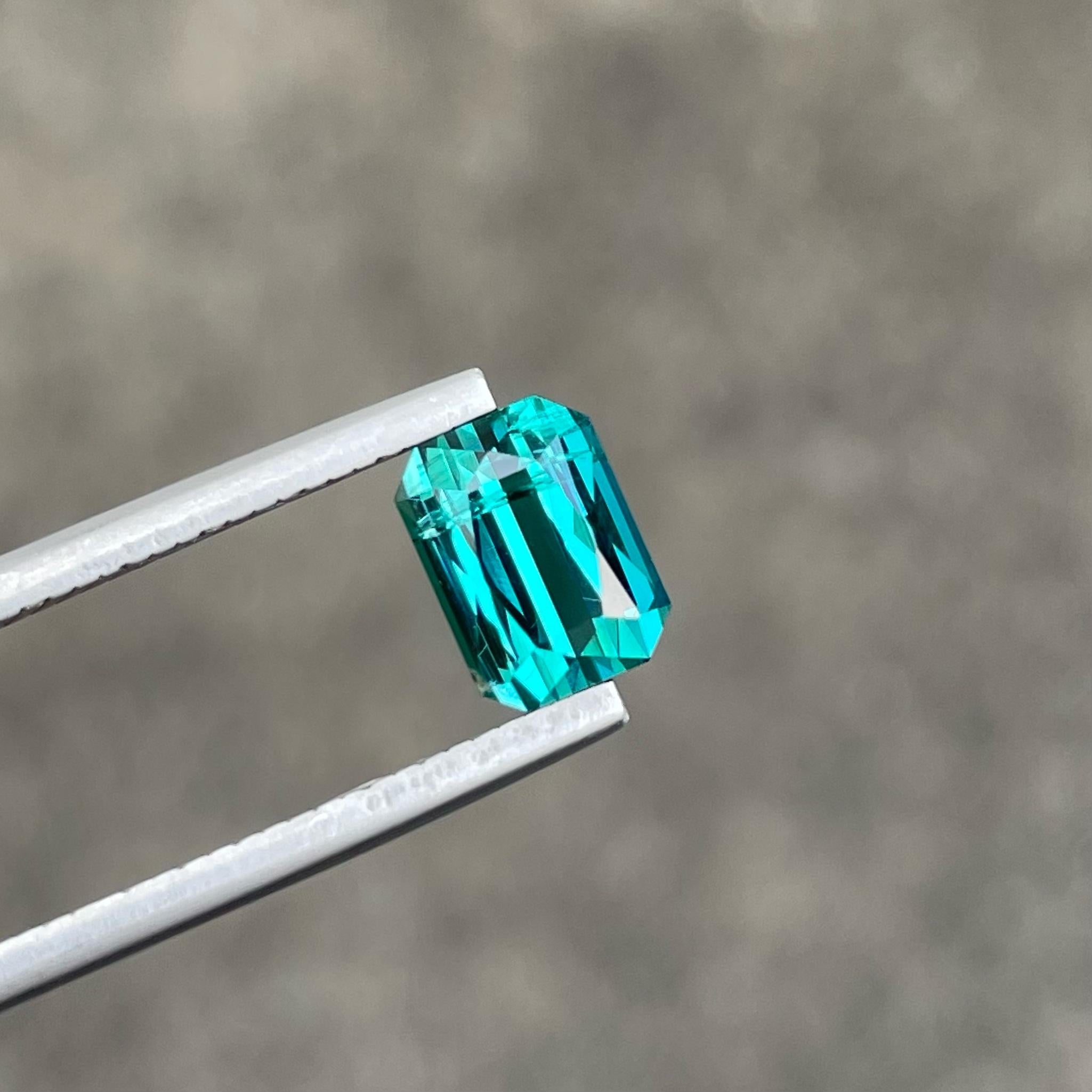 Modern Soft Blue Tourmaline Open C-Axis 1.90 carats Scissors Cut Afghani Tourmaline Gem For Sale