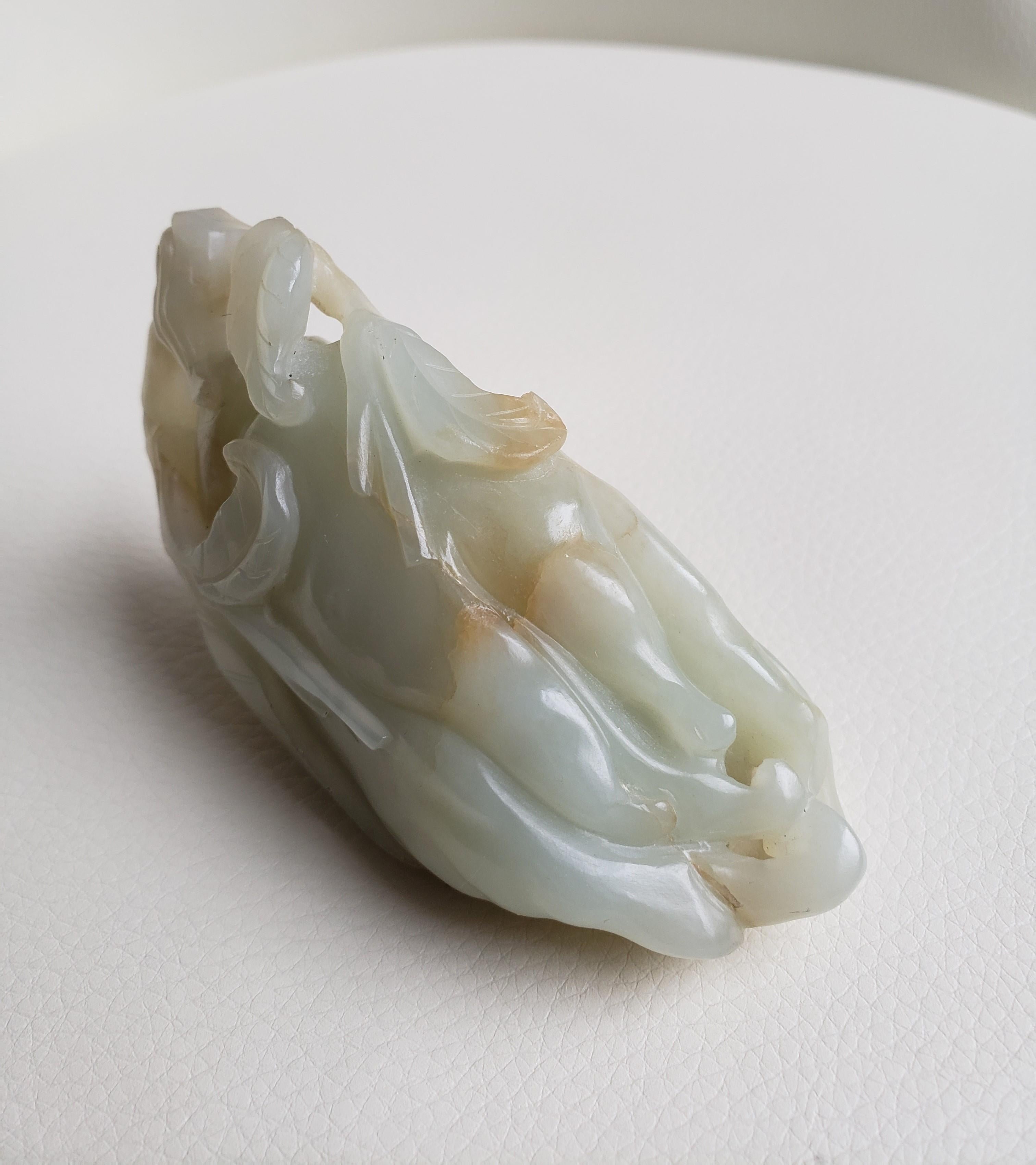 Soft Celadon Jade 'Buddha's Hand' Citron Fingers Pendant 6