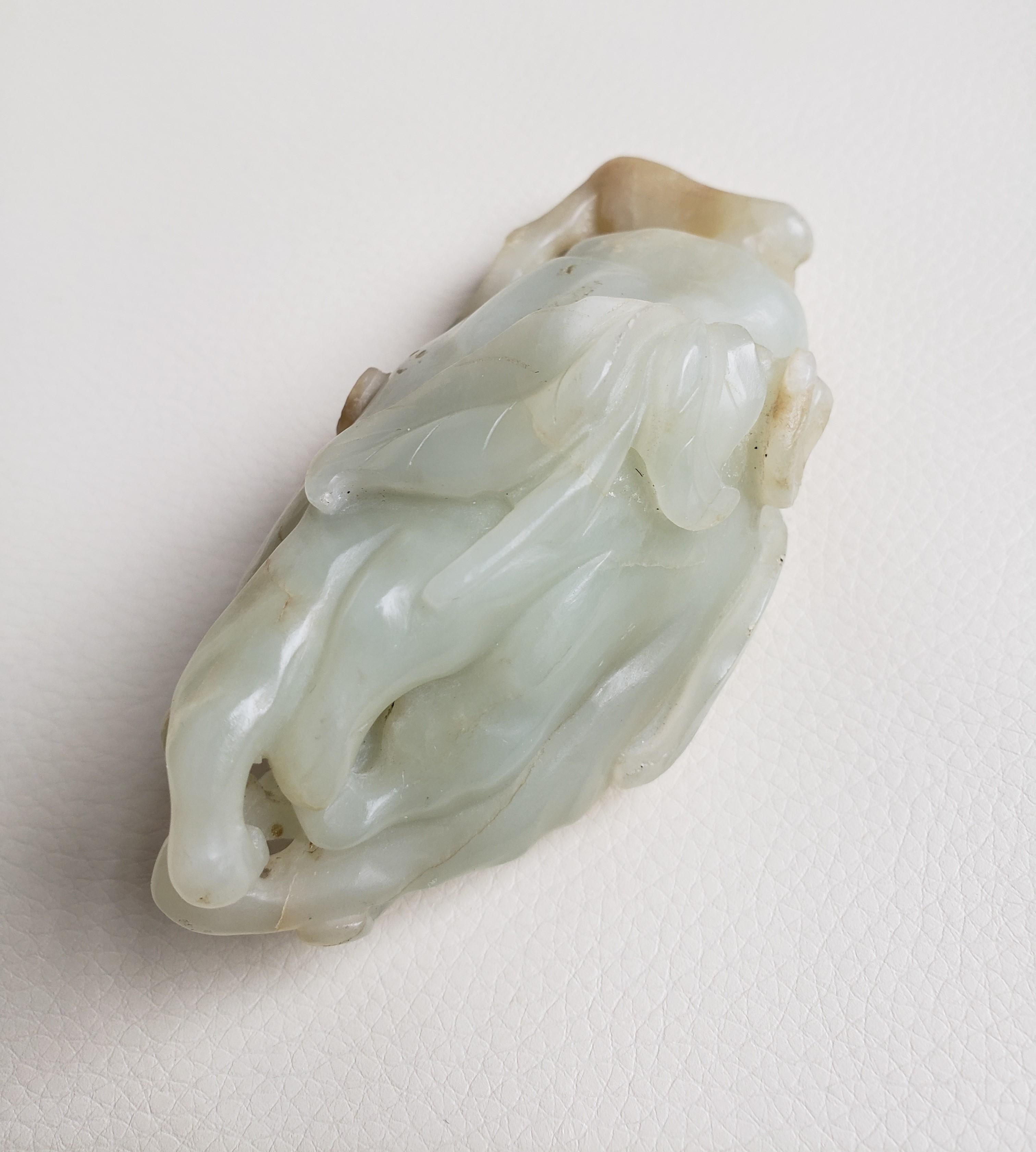 Soft Celadon Jade 'Buddha's Hand' Citron Fingers Pendant 7