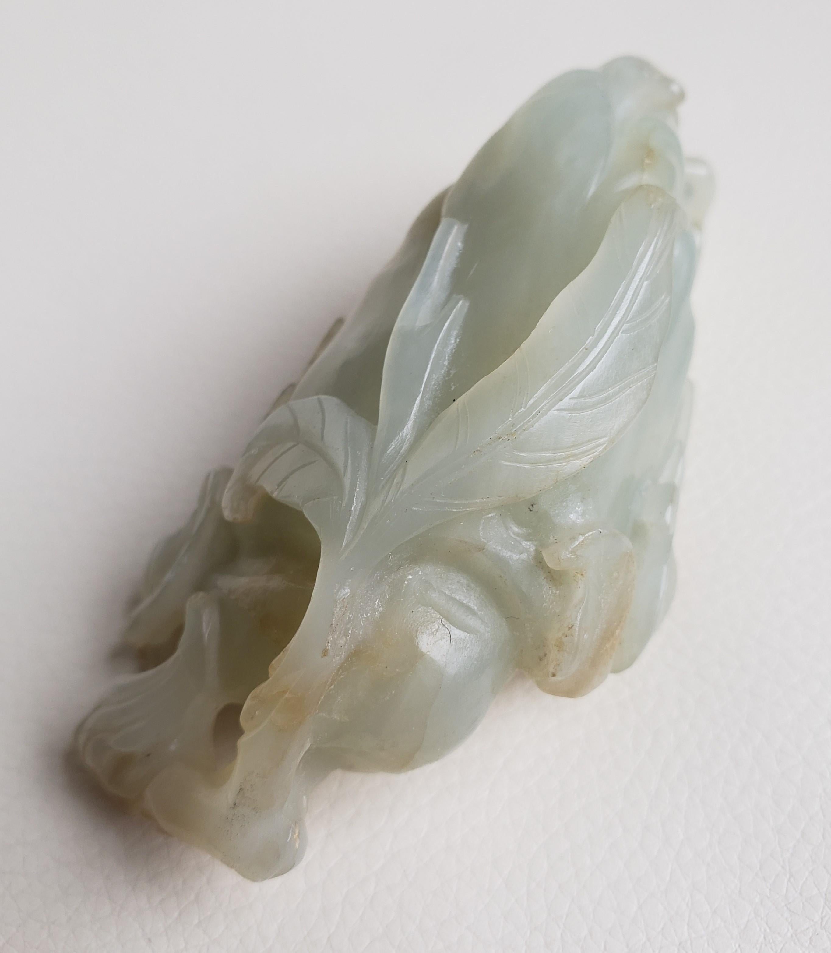 Soft Celadon Jade 'Buddha's Hand' Citron Fingers Pendant 4
