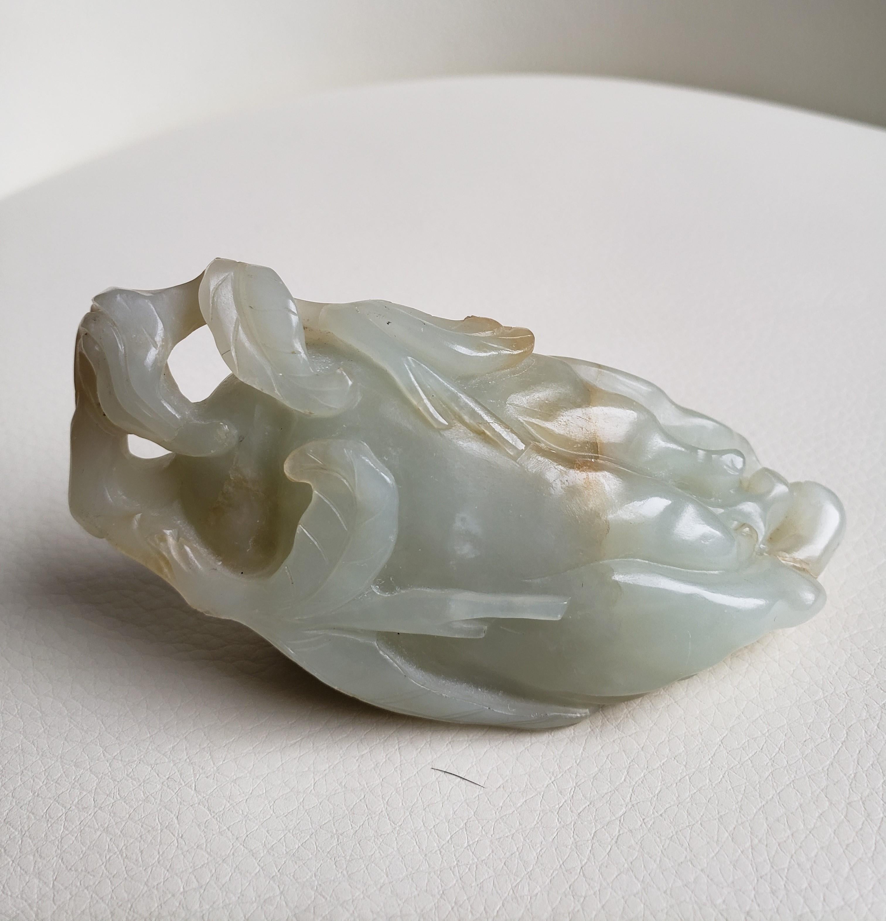 Soft Celadon Jade 'Buddha's Hand' Citron Fingers Pendant 5
