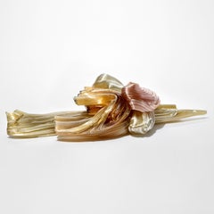 Connexions douces Caramel sucré, une sculpture rose et ambrée de Maria Bang Espersen