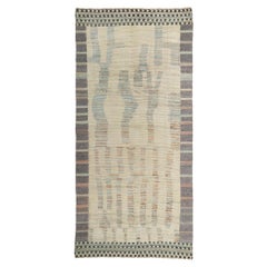 Soft Earth-Tone Modern Moroccan Rug with Short Pile