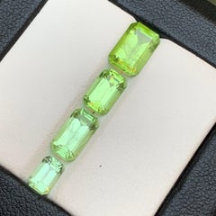 Paquete de piedras preciosas sueltas de peridoto natural de color verde suave, 5,50 quilates, talla esmeralda