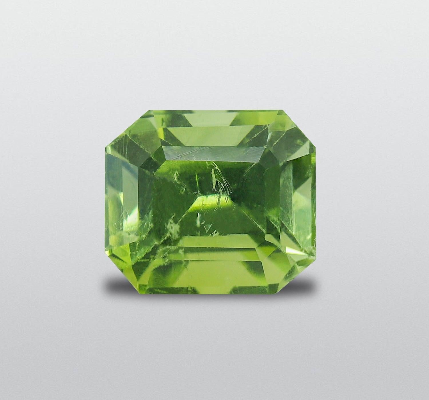 gemme di colore verde