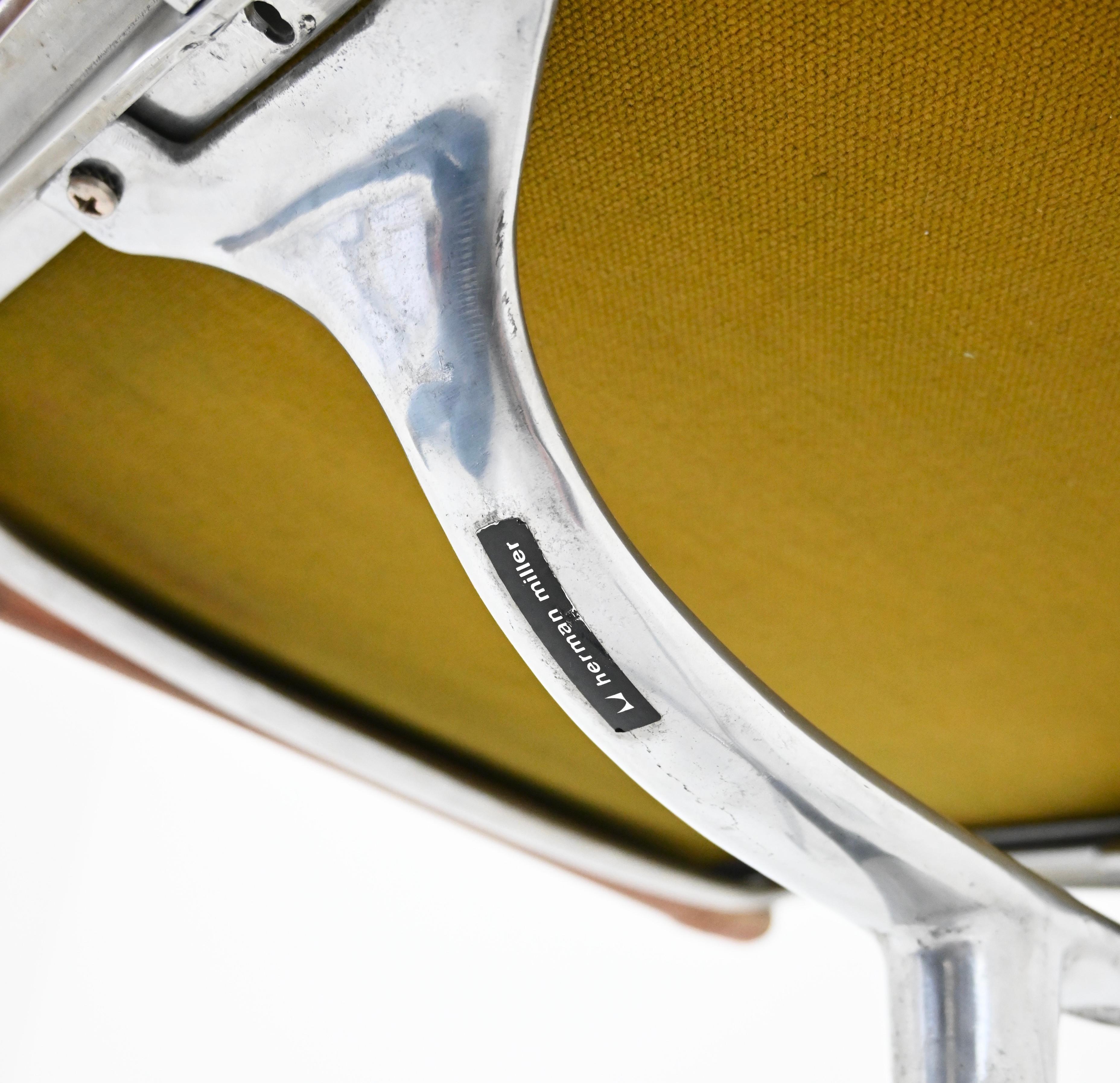 Sedia Soft Pad di Charles and Ray Eames per Herman Miller, anni '70 in vendita 3