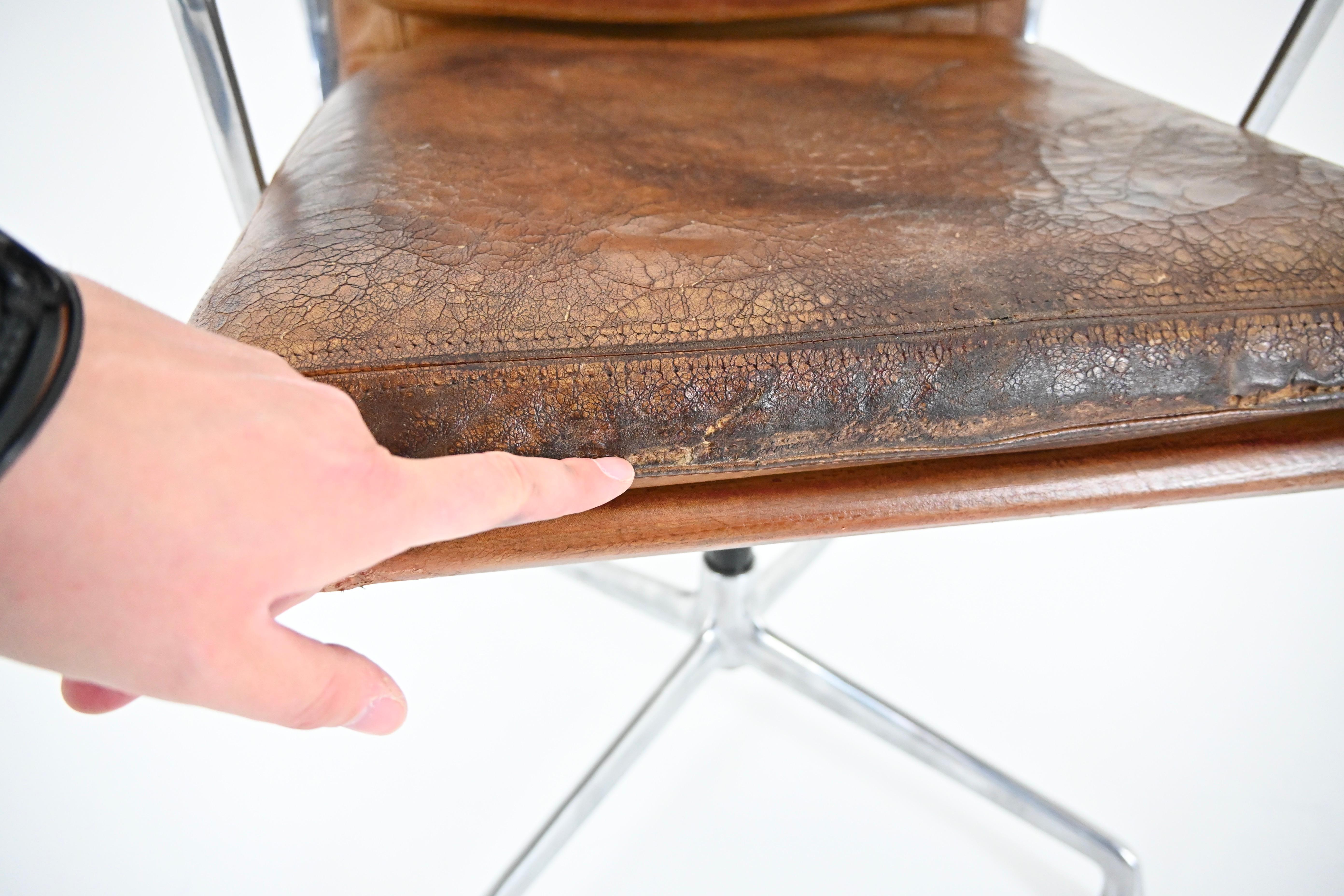Sedia Soft Pad di Charles and Ray Eames per Herman Miller, anni '70 in vendita 4