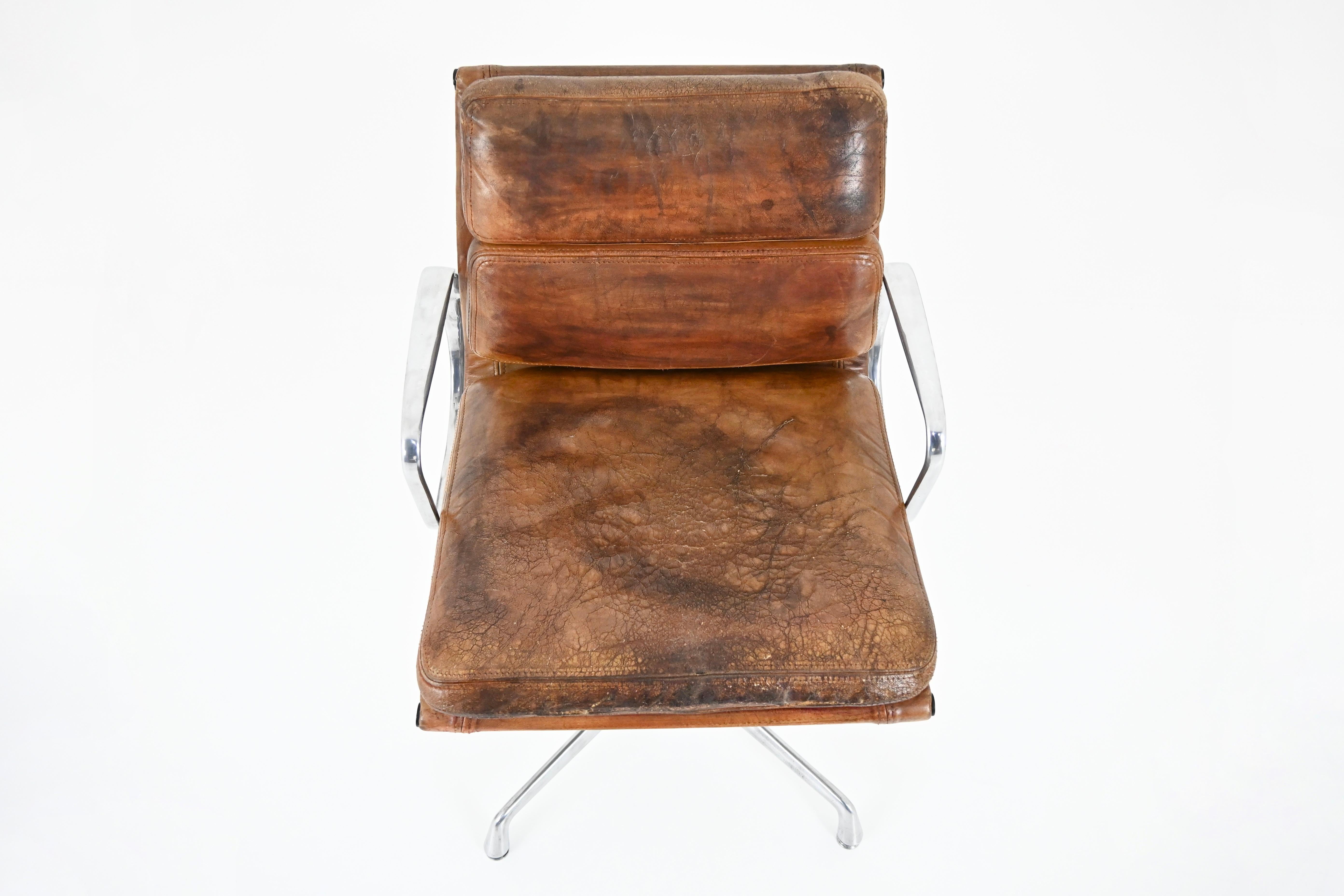 Sedia Soft Pad di Charles and Ray Eames per Herman Miller, anni '70 in vendita 1