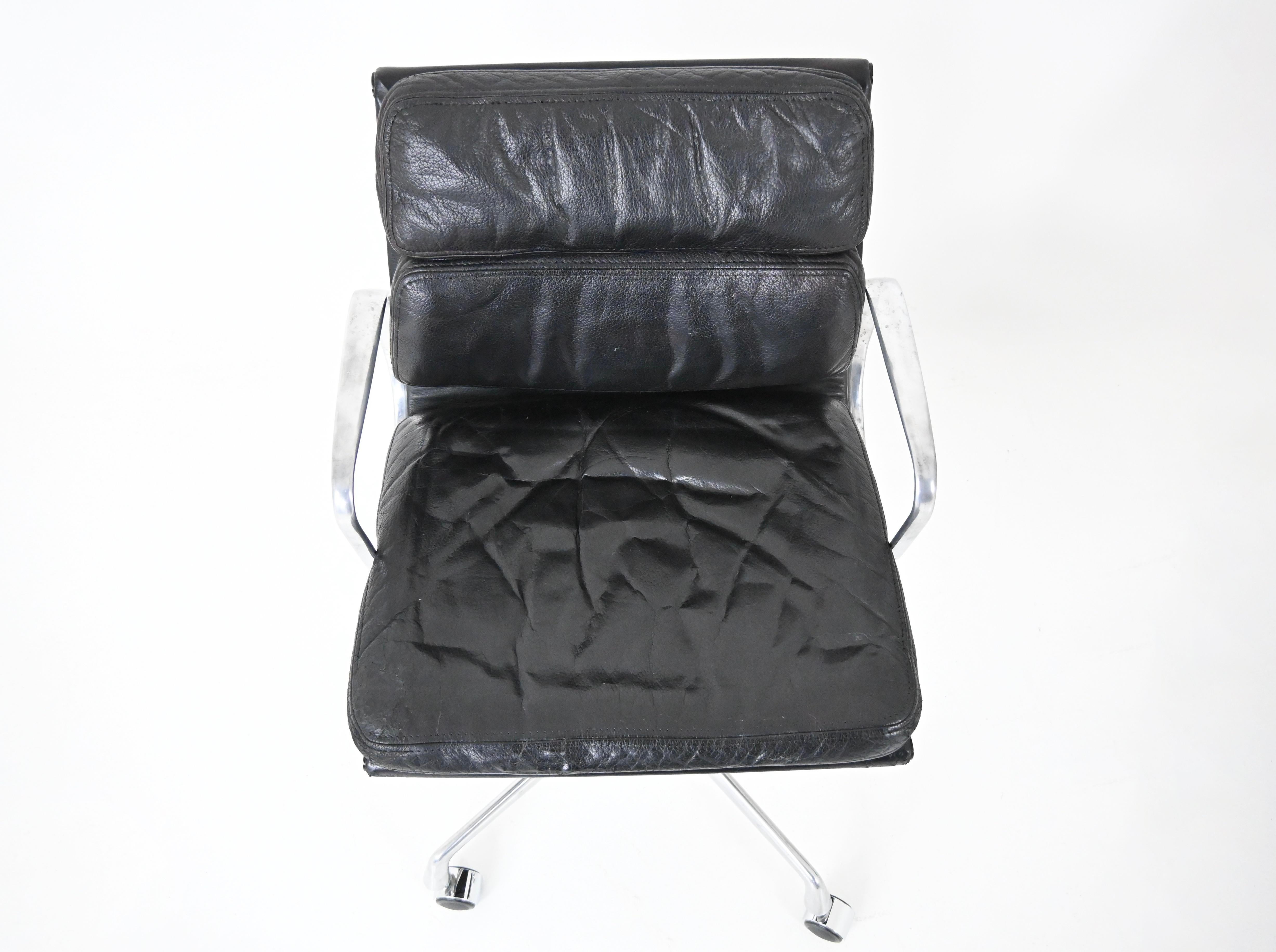Sedie Soft Pad di Charles & Ray Eames per ring Mobelfabrikk Norvegia, anni '70 in vendita 3