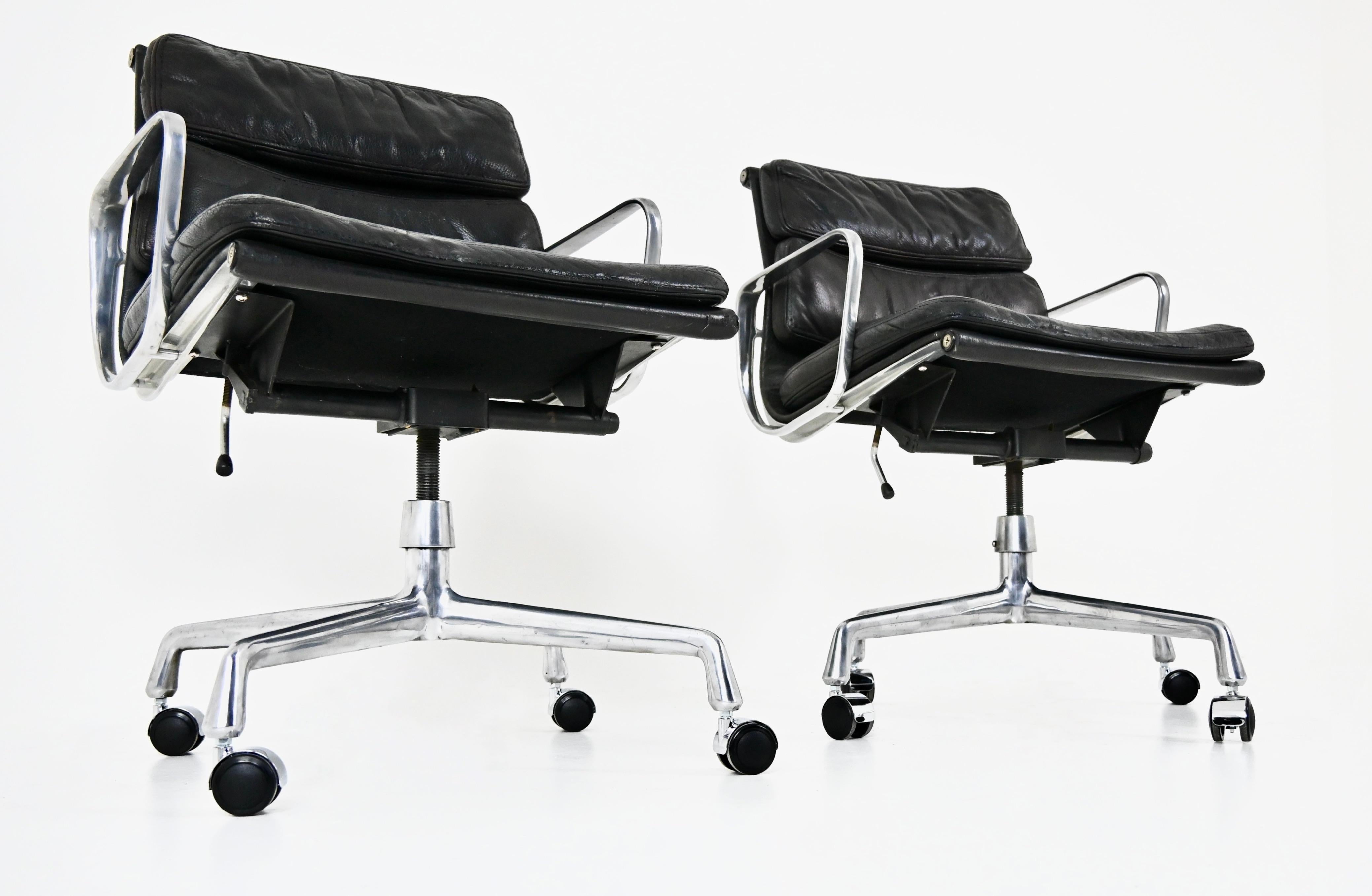 Sedie Soft Pad di Charles & Ray Eames per ring Mobelfabrikk Norvegia, anni '70 in vendita 4