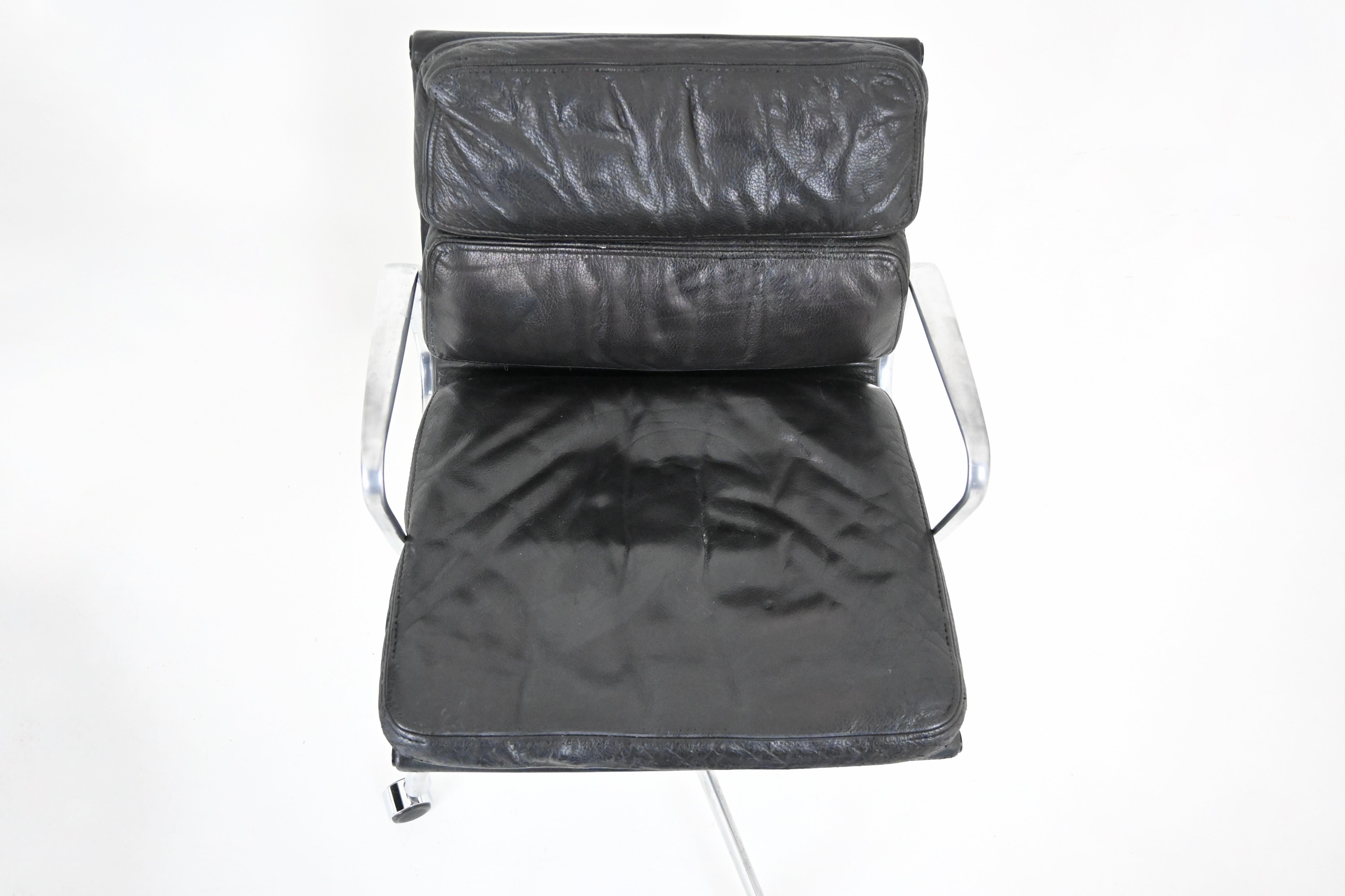 Sedie Soft Pad di Charles & Ray Eames per ring Mobelfabrikk Norvegia, anni '70 in vendita 2