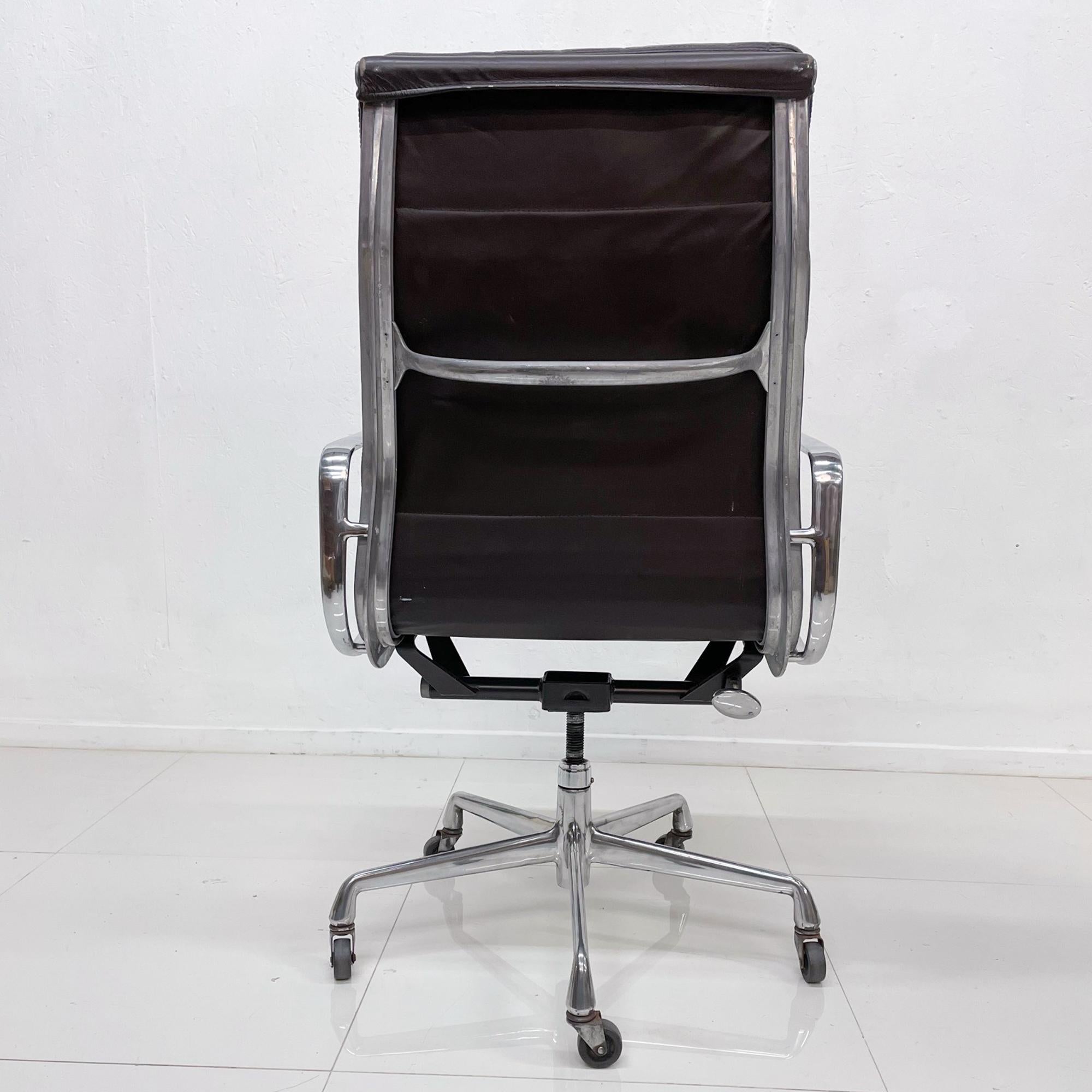 American Soft Pad Eames Aluminum Group Office Chair Herman Miller Vitra Brown Leather