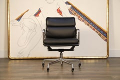 Soft Pad Management Chair de Charles Eames pour Herman Miller:: 2006 Presque neuf