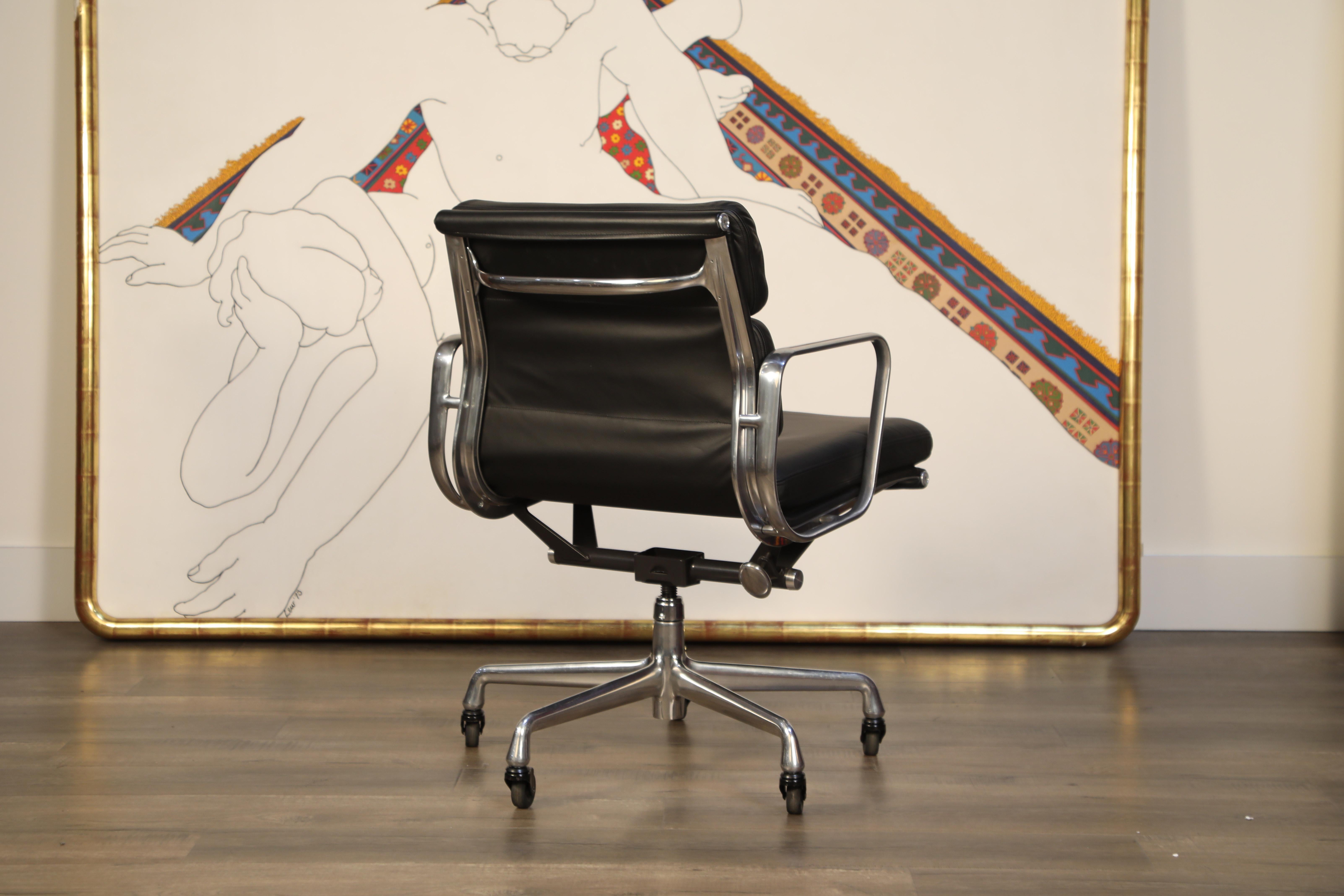 Polished Soft Pad Management Chairs by Charles Eames for Herman Miller, 2006 Near Mint