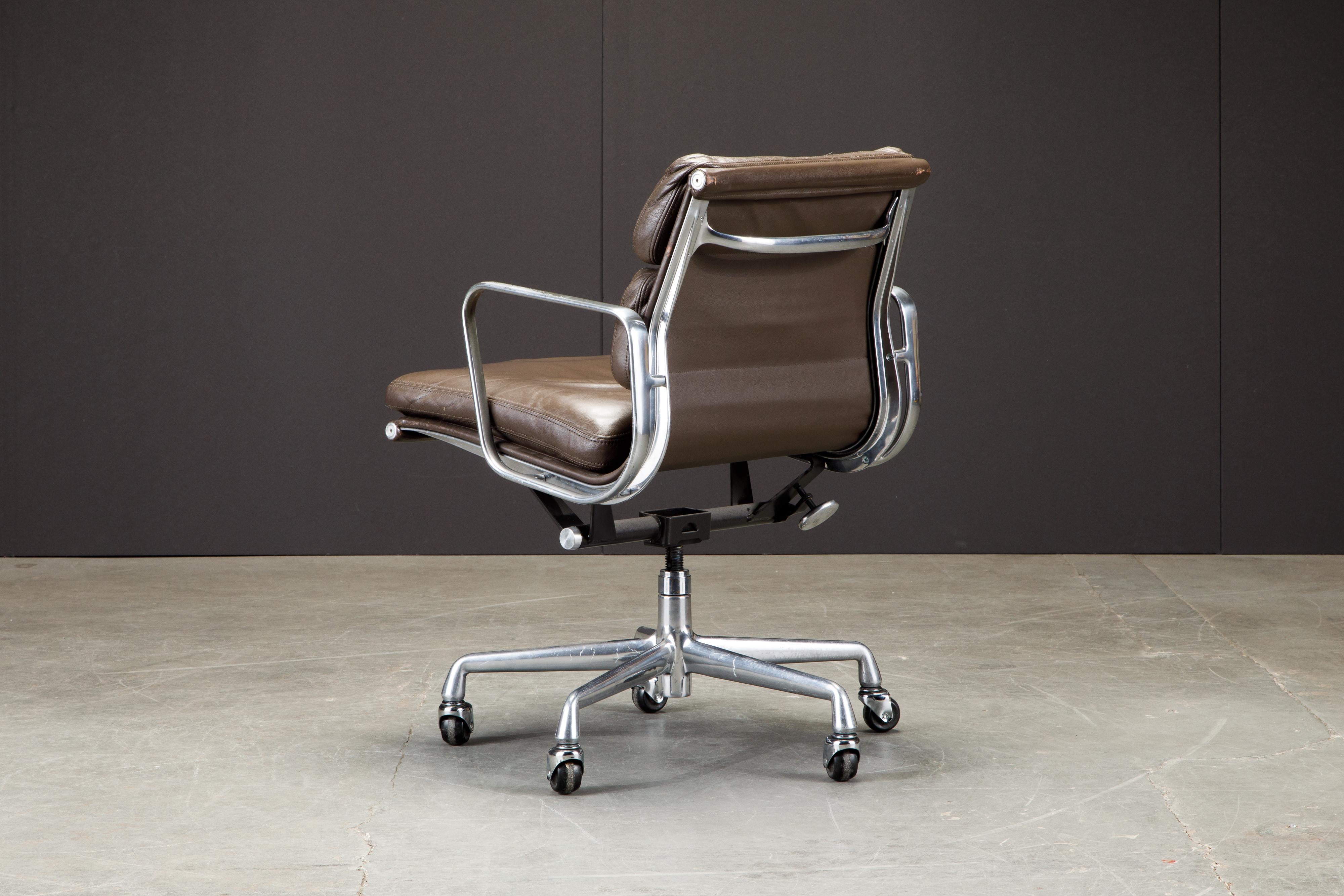 Late 20th Century Soft Pad Management Desk Chair by Charles and Ray Eames for Herman Miller