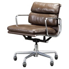 Soft Pad Management Desk Chair by Charles and Ray Eames for Herman Miller