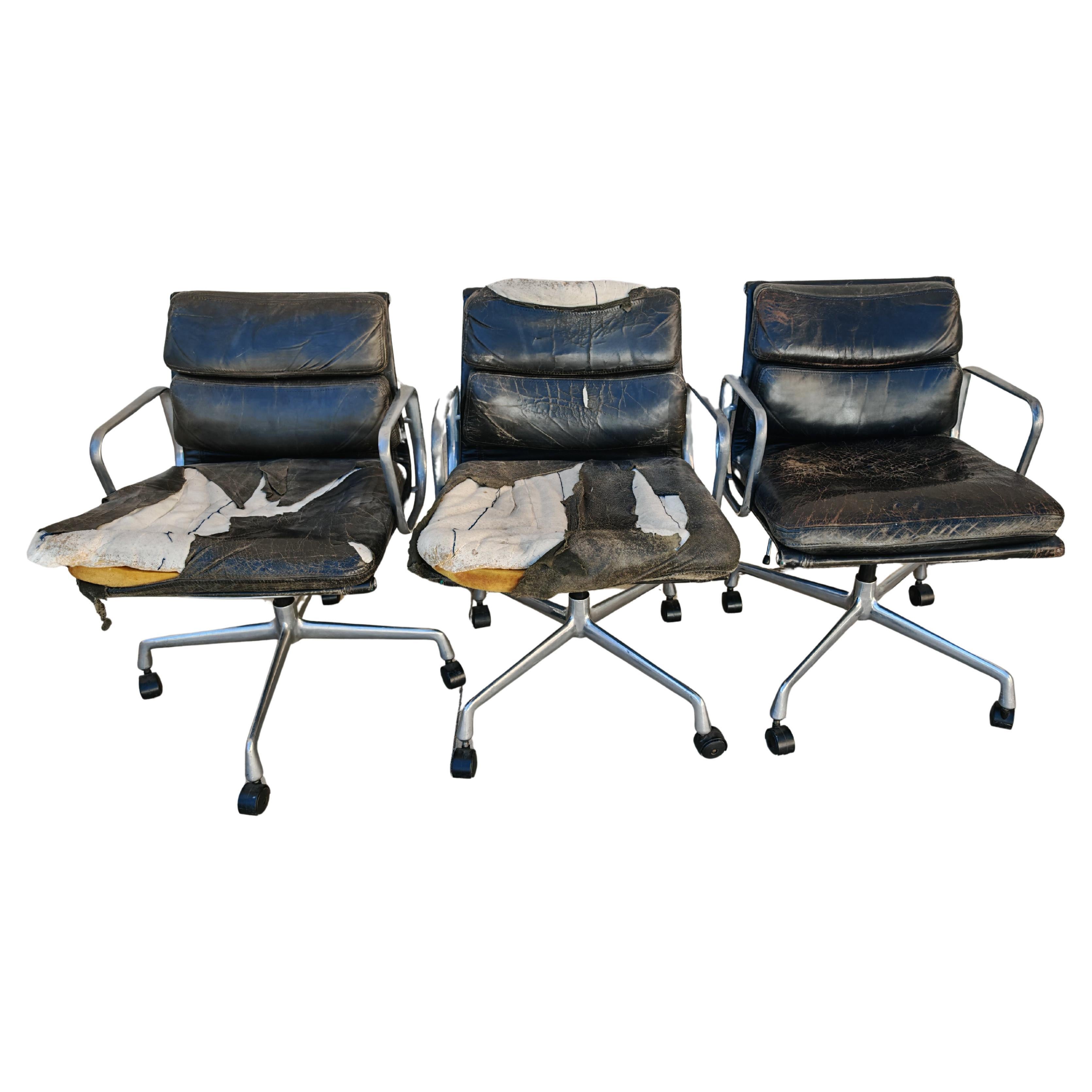 Sillas de oficina Soft Pad de Charles and Ray Eames fabricadas por Ring Mobelfabrik en venta