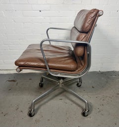 'Soft Pad' Tilt / Swivel Desk Chair by Charles Eames for Herman Miller, 1980s