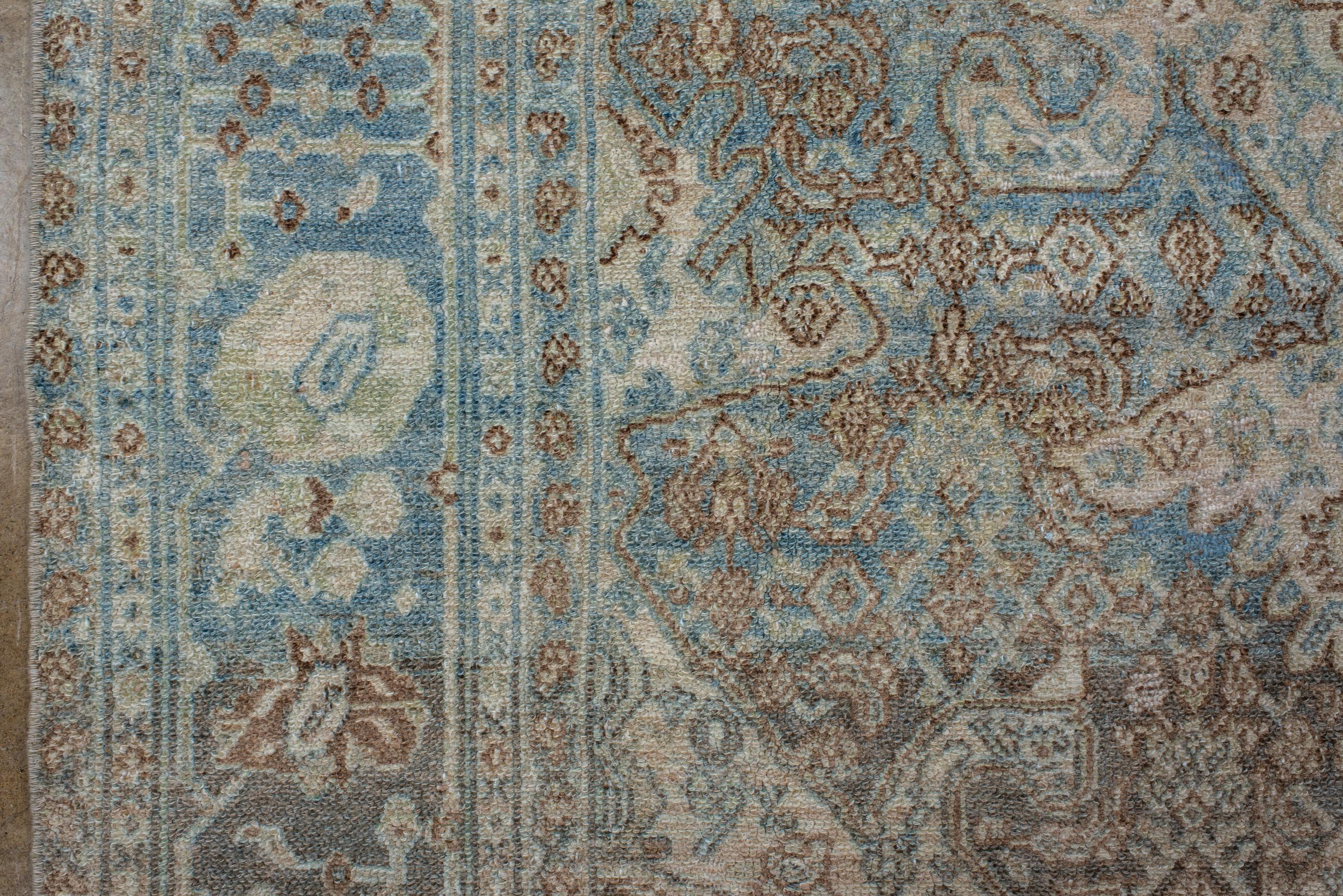 Soft Palette Antique Malayer Rug  In Good Condition For Sale In New York, NY