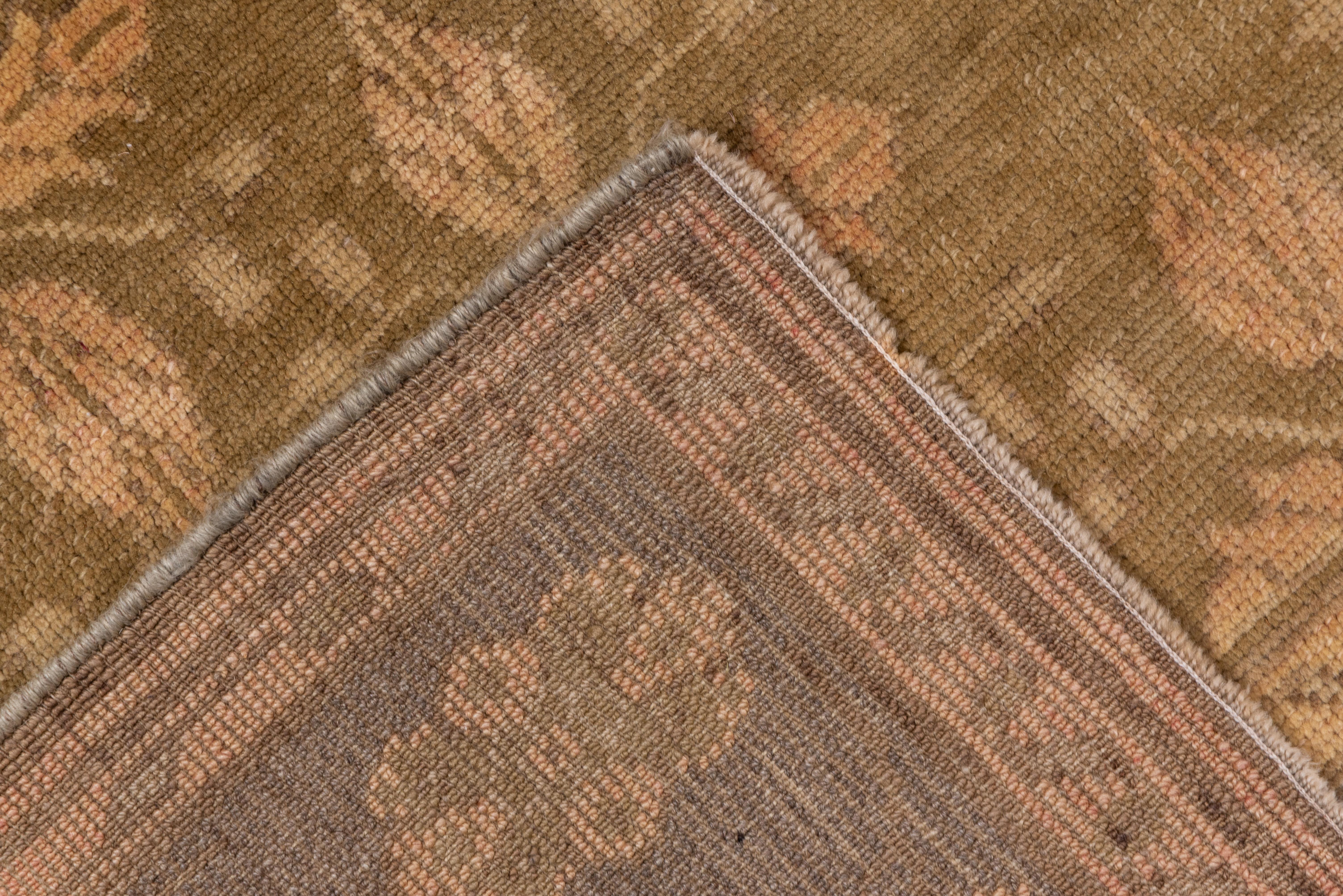 Mid-20th Century Soft Palette Oushak Carpet For Sale