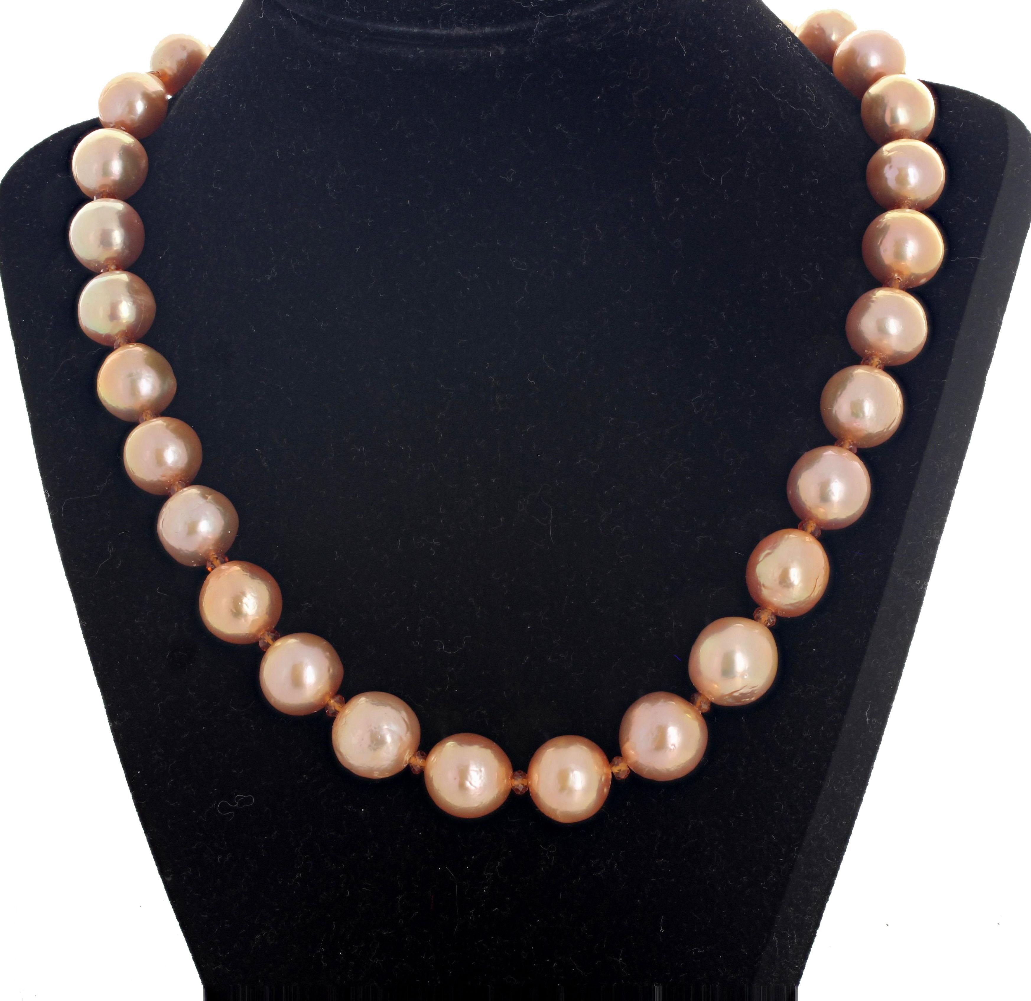 Women's or Men's AJD RARE Peachy Glowing Ocean NATURAL Pearls Necklace & Matching Earrings Set For Sale