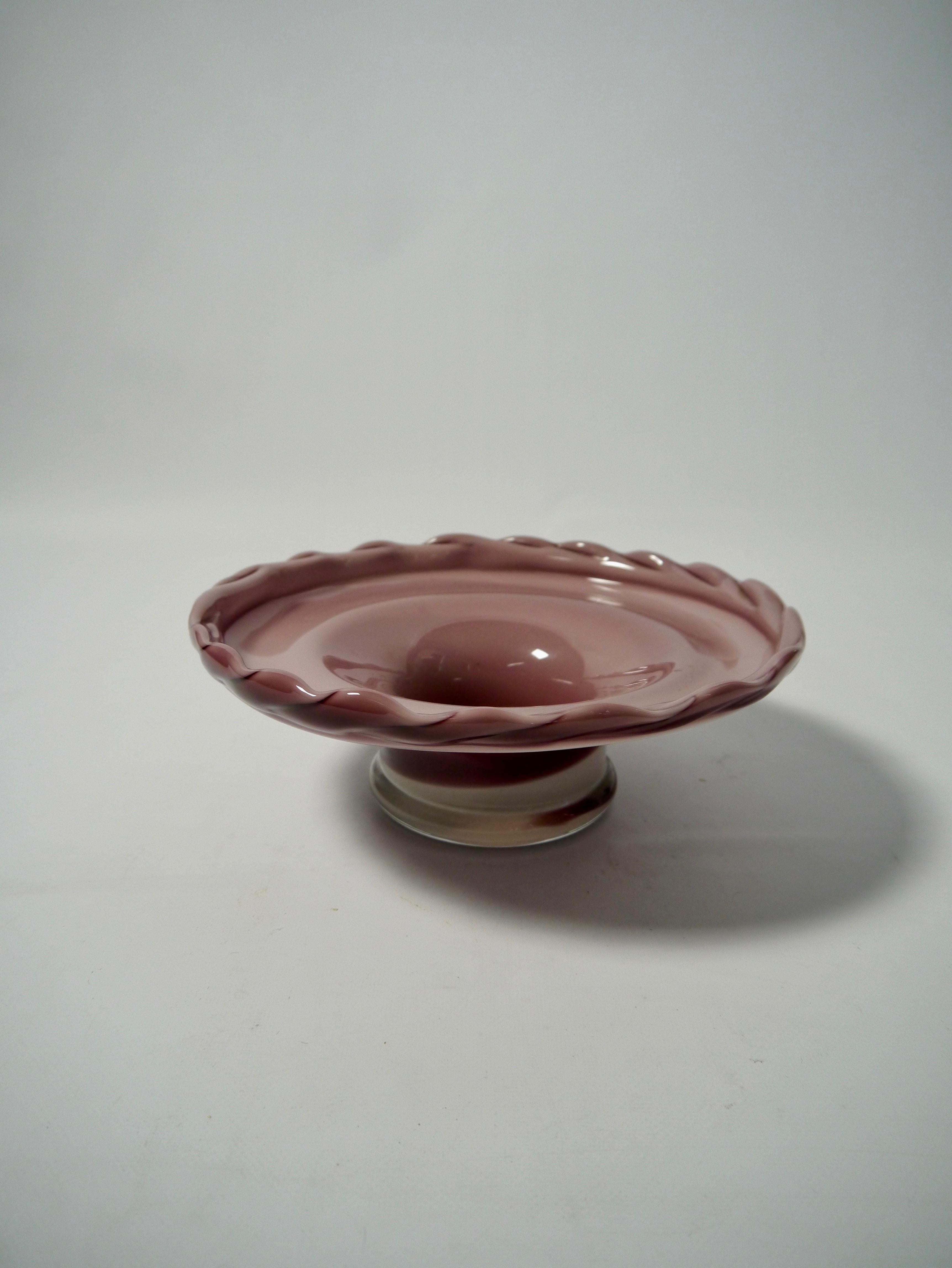 Italian Soft Pink Murano Glass Dish / Bowl, Italy 1950s For Sale