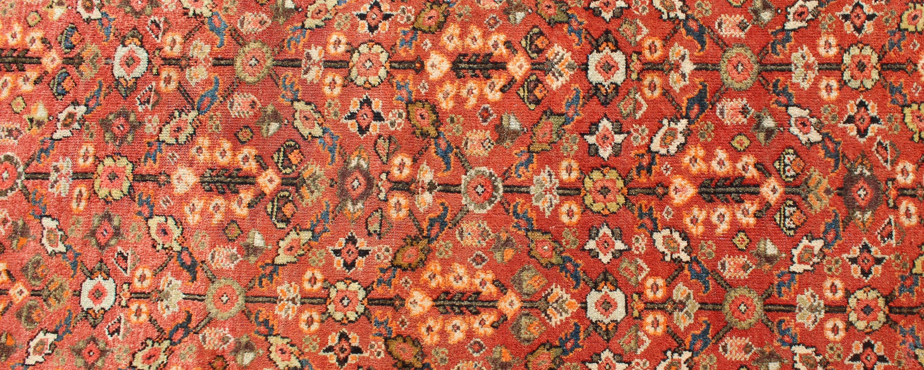 Soft Red and Coral Antique Persian Sultanabad Mahal Runner with All-Over Design In Good Condition For Sale In Atlanta, GA