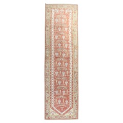 Tapis de couloir Melas turc ancien rouge doux du début du 20ème siècle