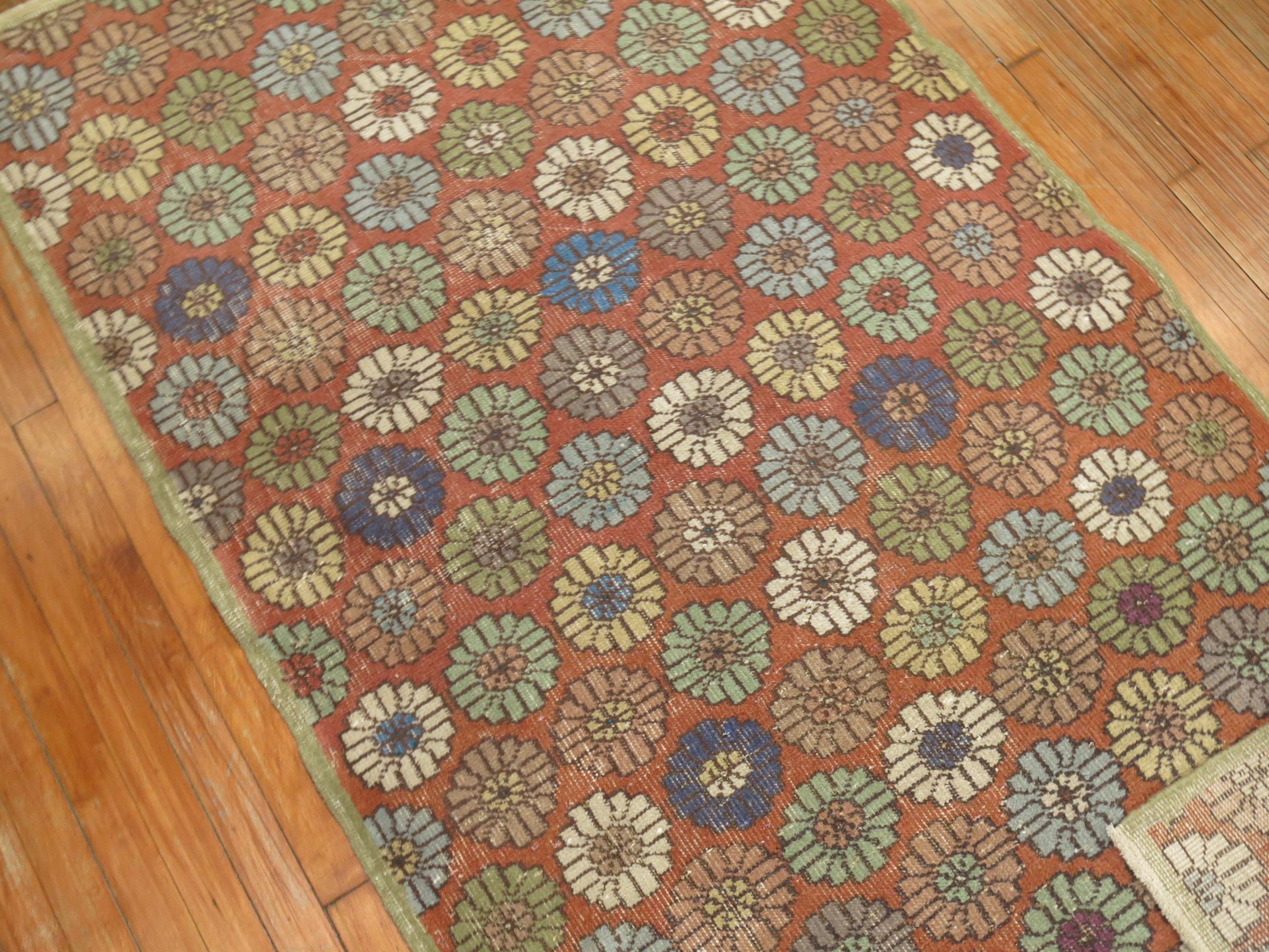 Mid-20th Century Soft Red Turkish Deco Rug For Sale