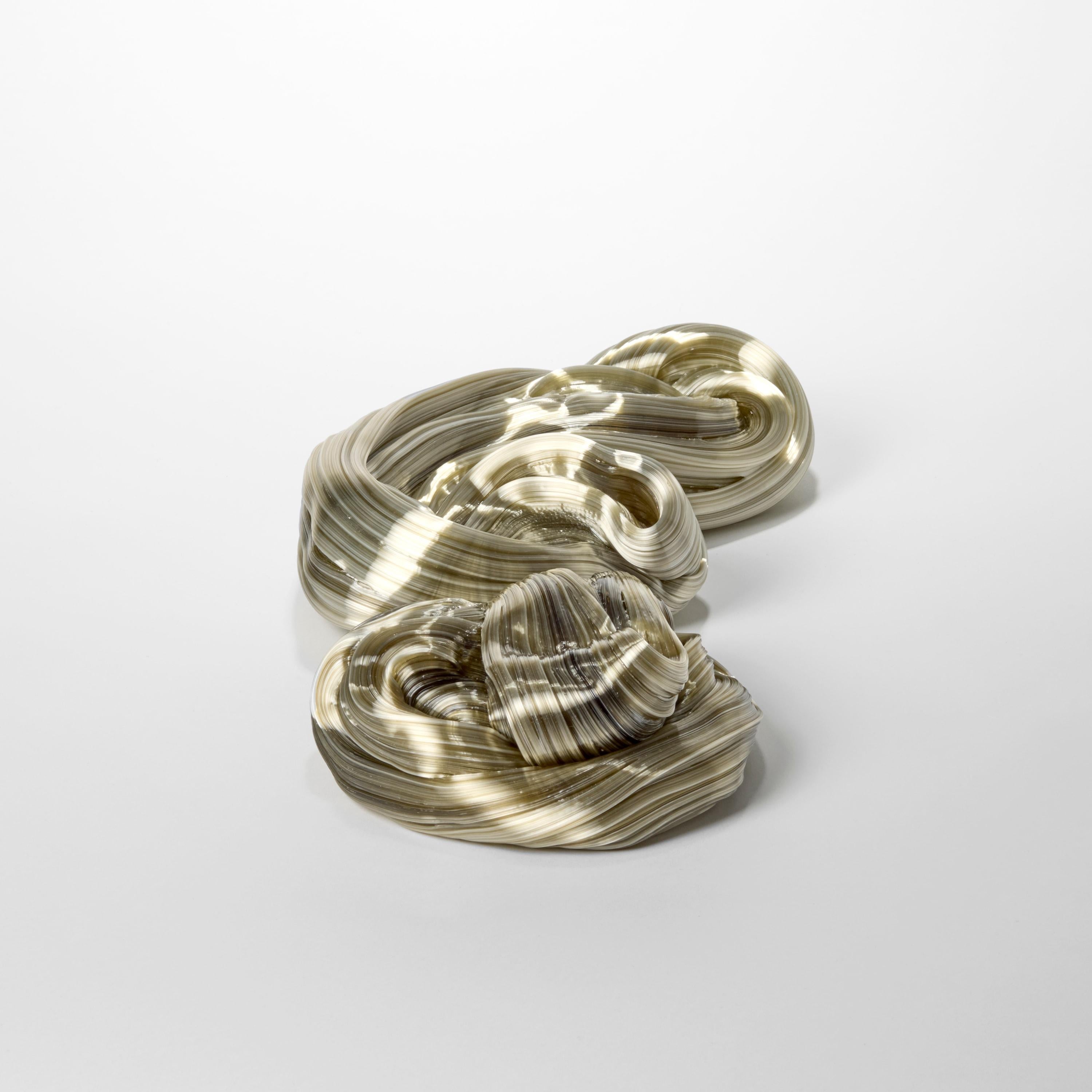 Organico moderno Soft Rock in Oliver III, scultura astratta in vetro di Maria Bang Espersen in vendita