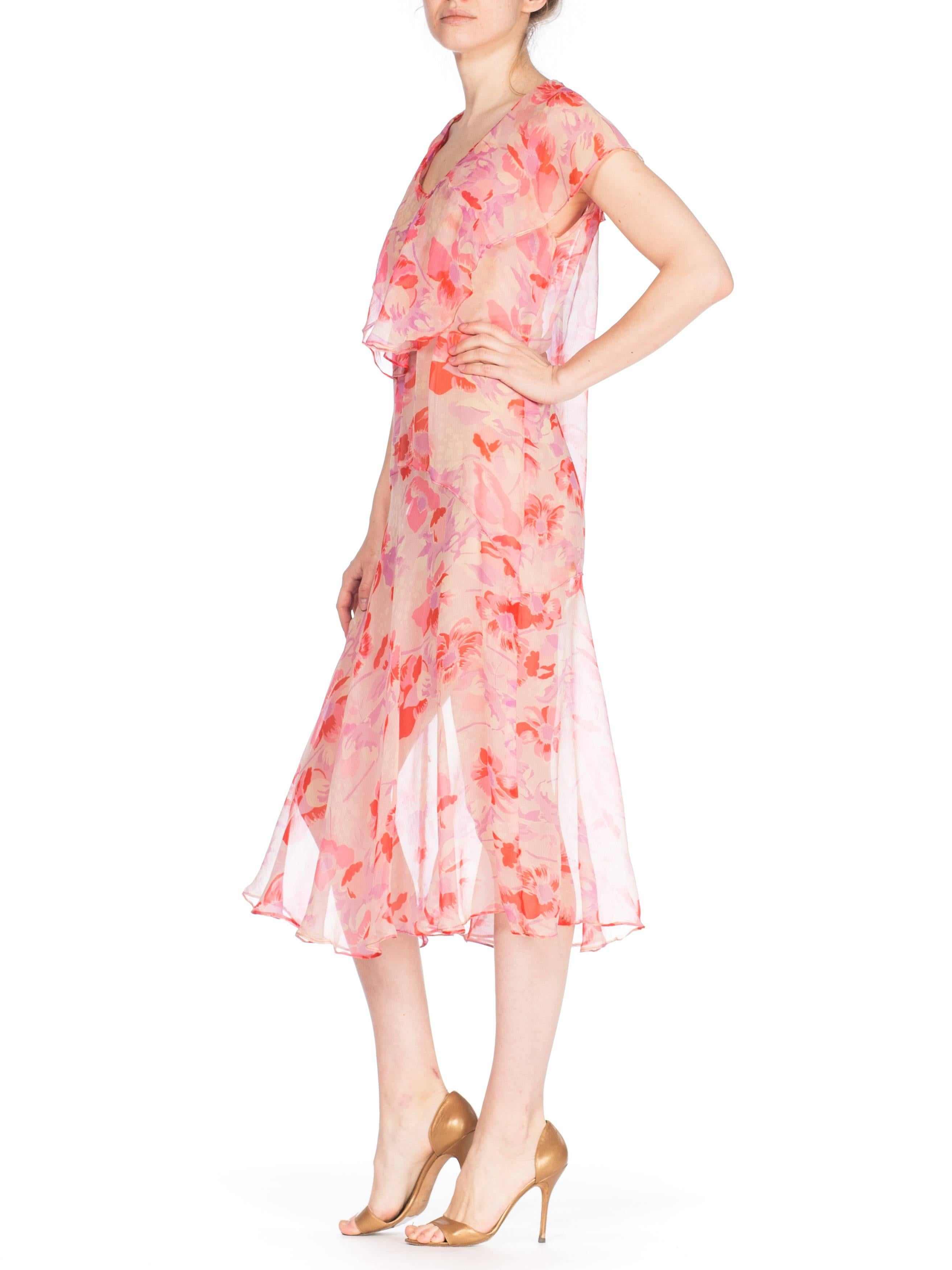 Women's 1920S Pink Floral Silk Mousseline Chiffon Drop Waist Pullover Dress With Bias F For Sale