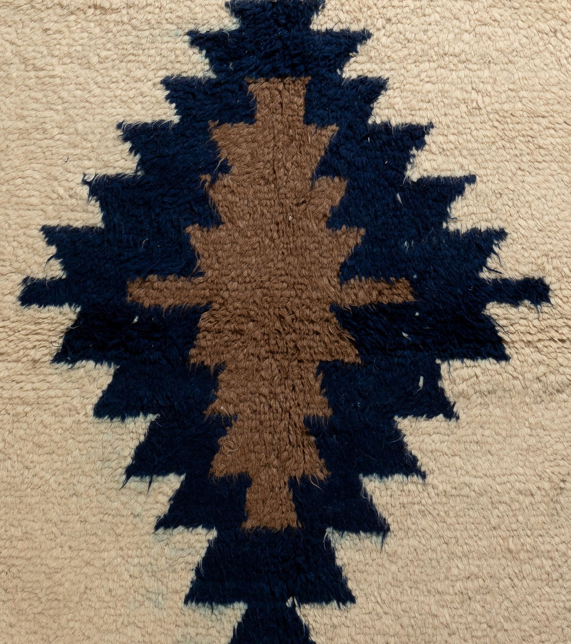 simple carpet design