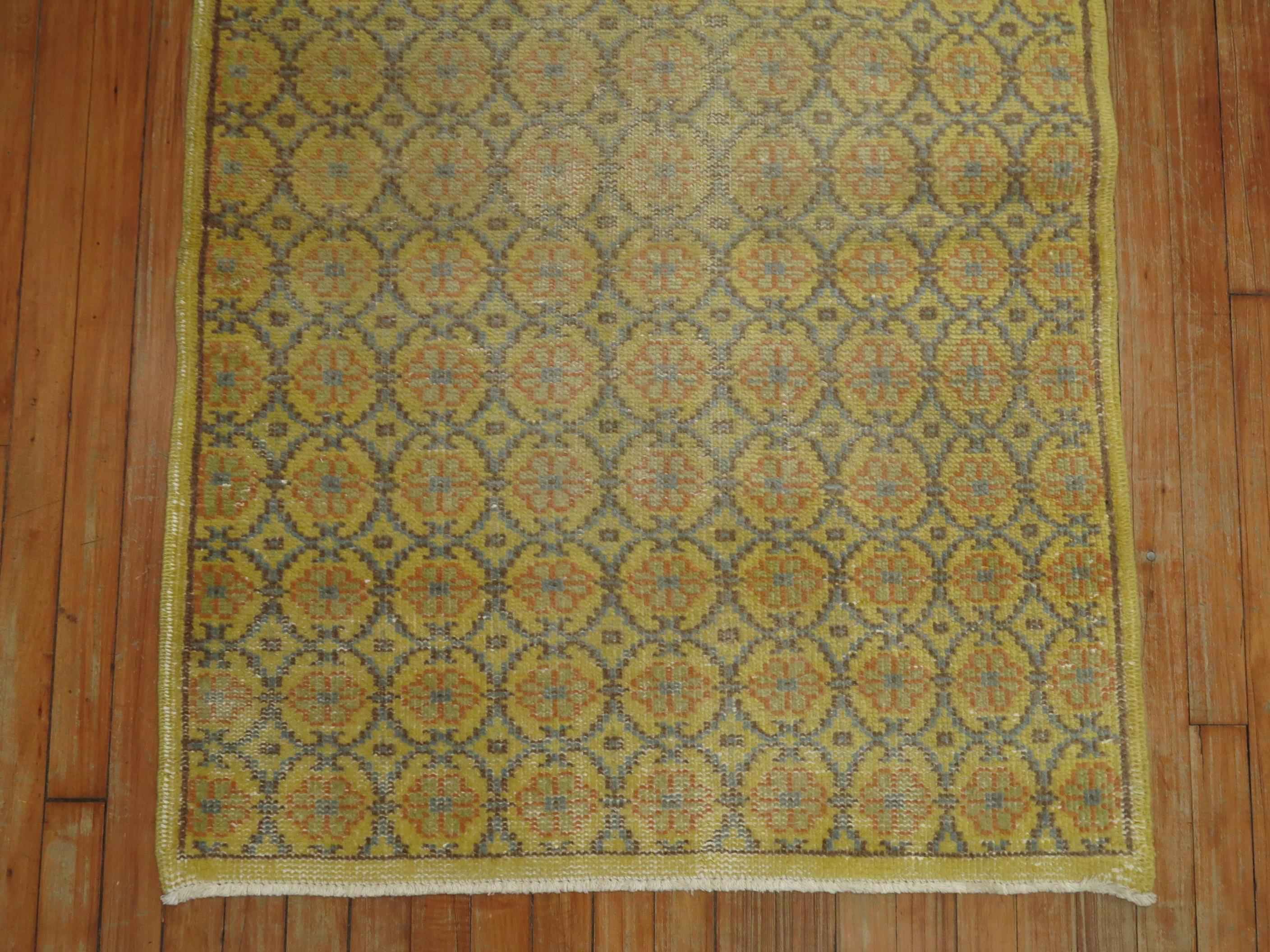 Pre-Columbian Soft Yellow Turkish Scatter Runner For Sale