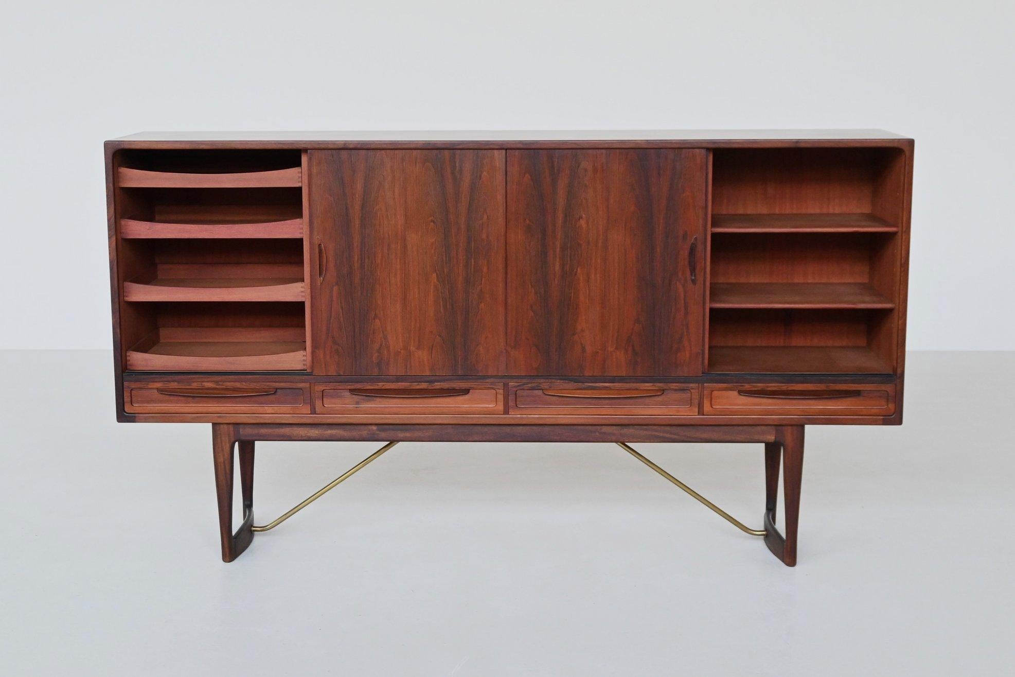 Danese Credenza a gambe incrociate Sofus Jorgensen in palissandro Nyrup Danimarca 1960 in vendita