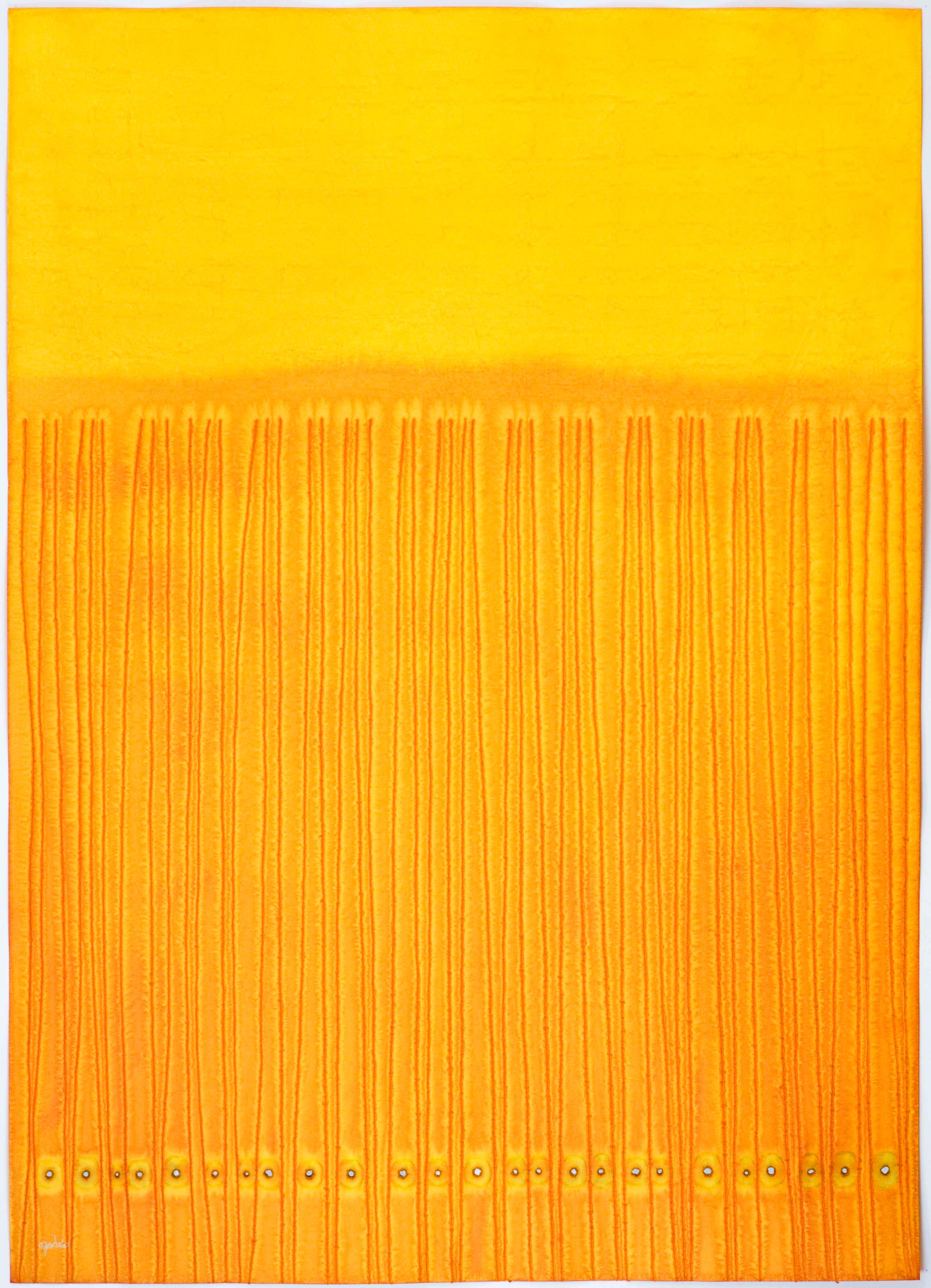 Pintura vertical sobre papel amarillo azafrán texturizado, Arte abstracto contemporáneo
