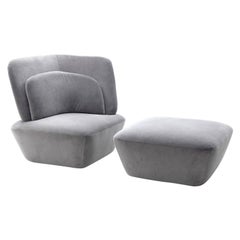 Fauteuil et pouf Soho gris, conçus par Stefano Bigi, fabriqués en Italie