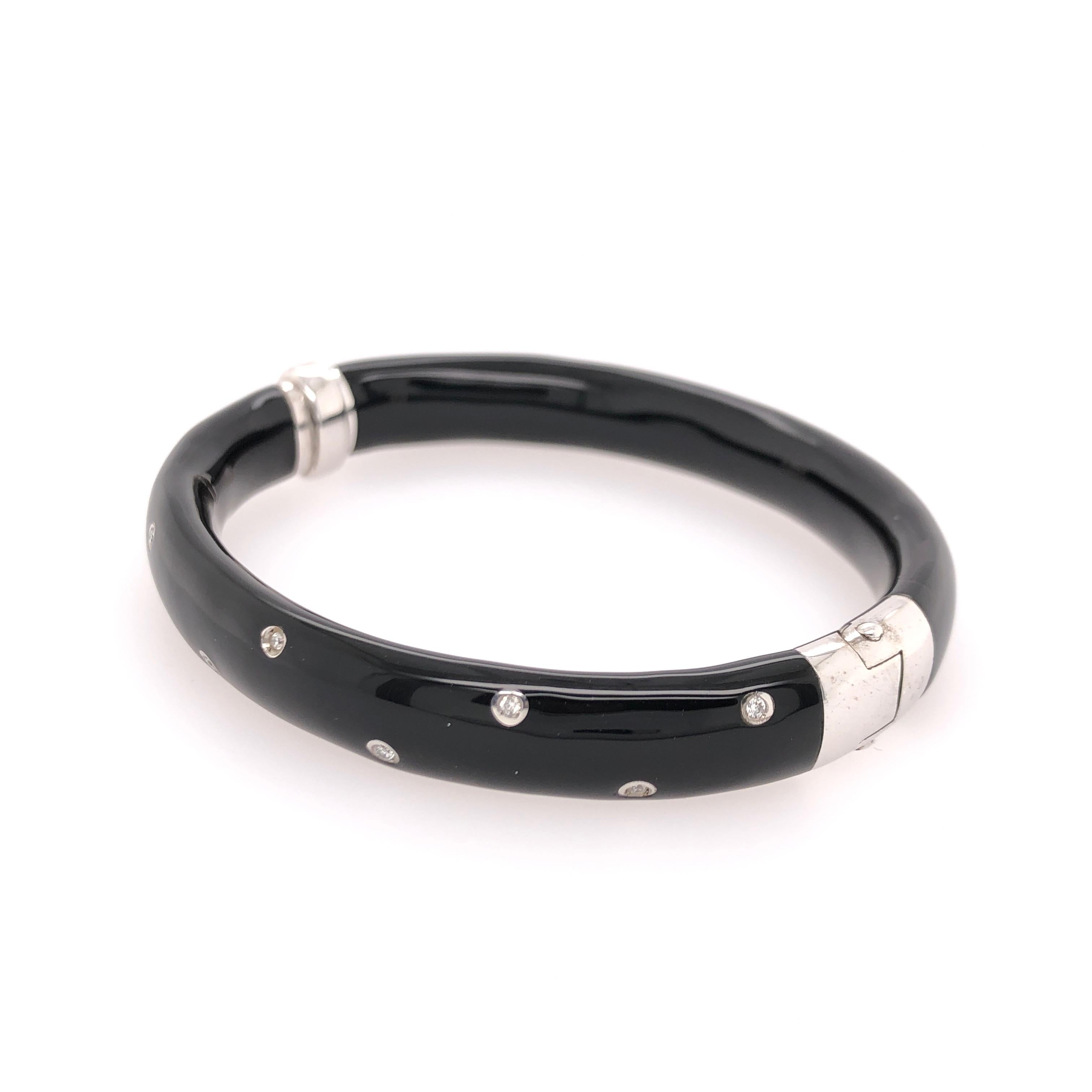 Modern Soho Black Enamel Bangle Bracelet with Diamonds