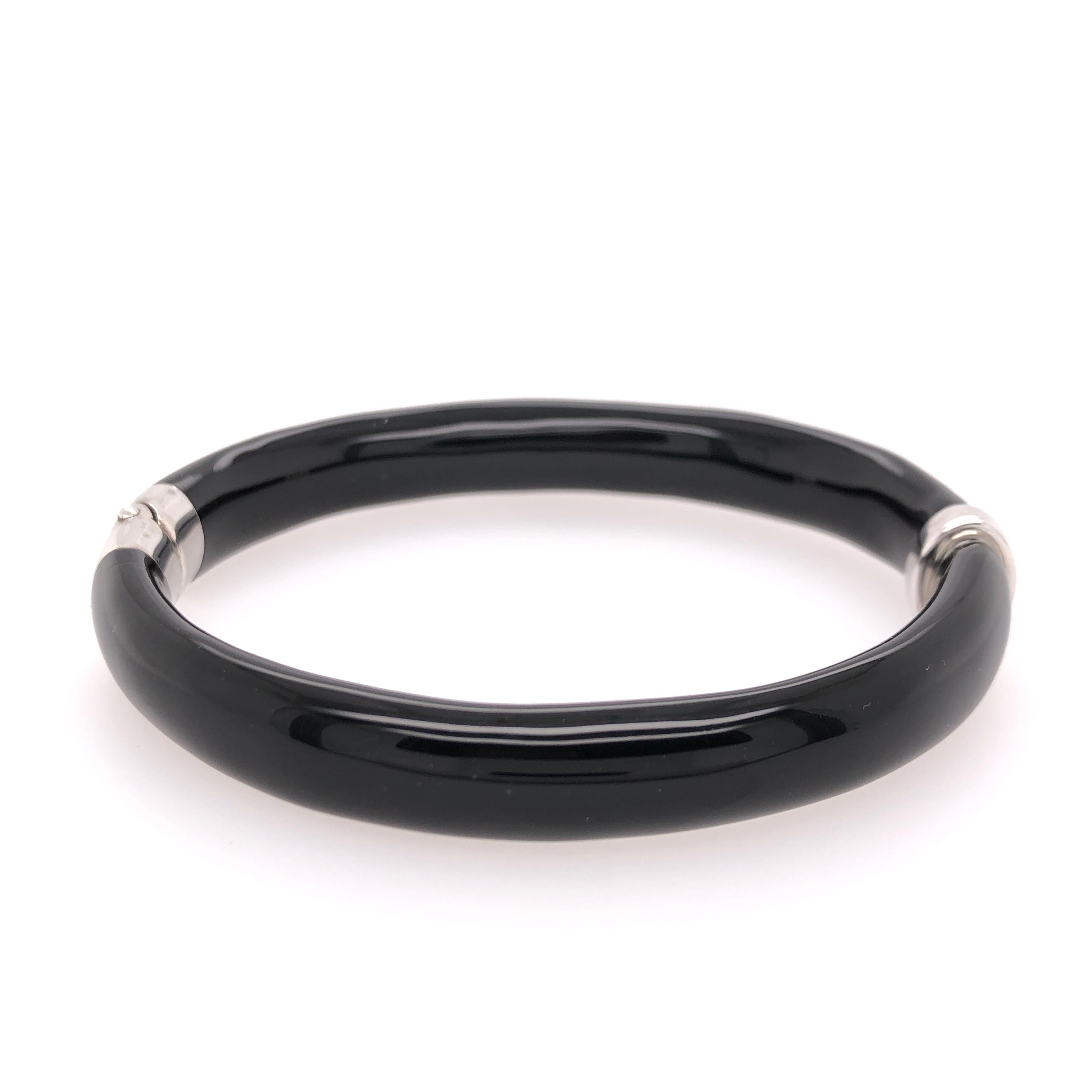 Round Cut Soho Black Enamel Bangle Bracelet with Diamonds