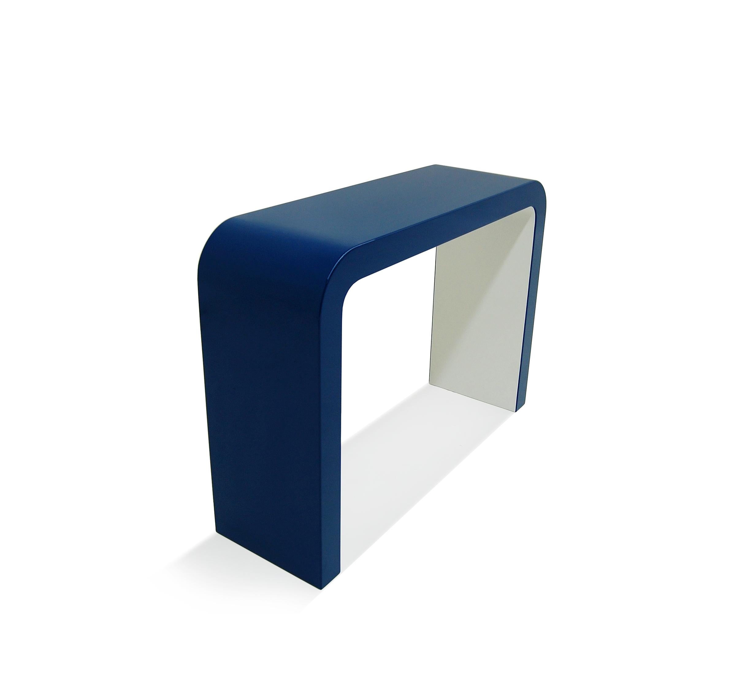 Soho Console Rounded Corners Blue White lacquered  In New Condition For Sale In Ridgewood, NY